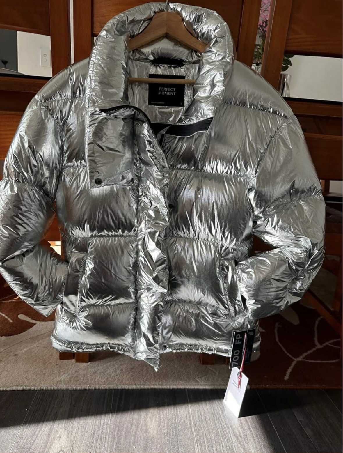 Perfect Moment Brand New Perfect Moment Ski Silver Jacket Size M / US 6-8 / IT 42-44 - 3 Thumbnail