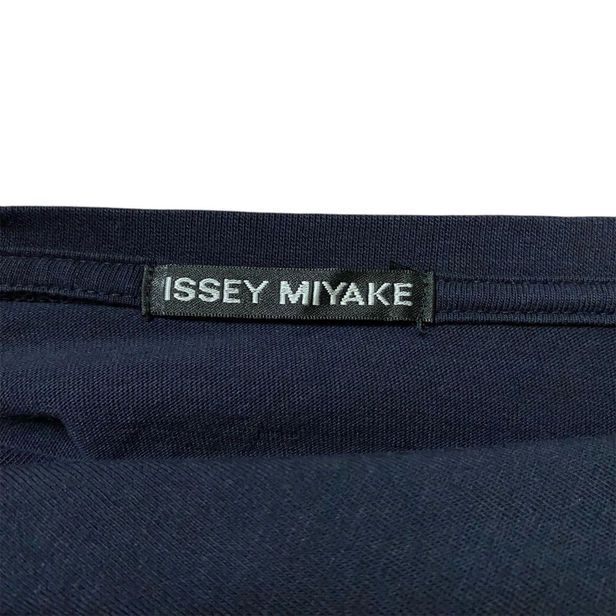 Designer × Issey Miyake × Japanese Brand Issey Miyake Long Sleeve Plain Tee Size US S / EU 44-46 / 1 - 4 Thumbnail