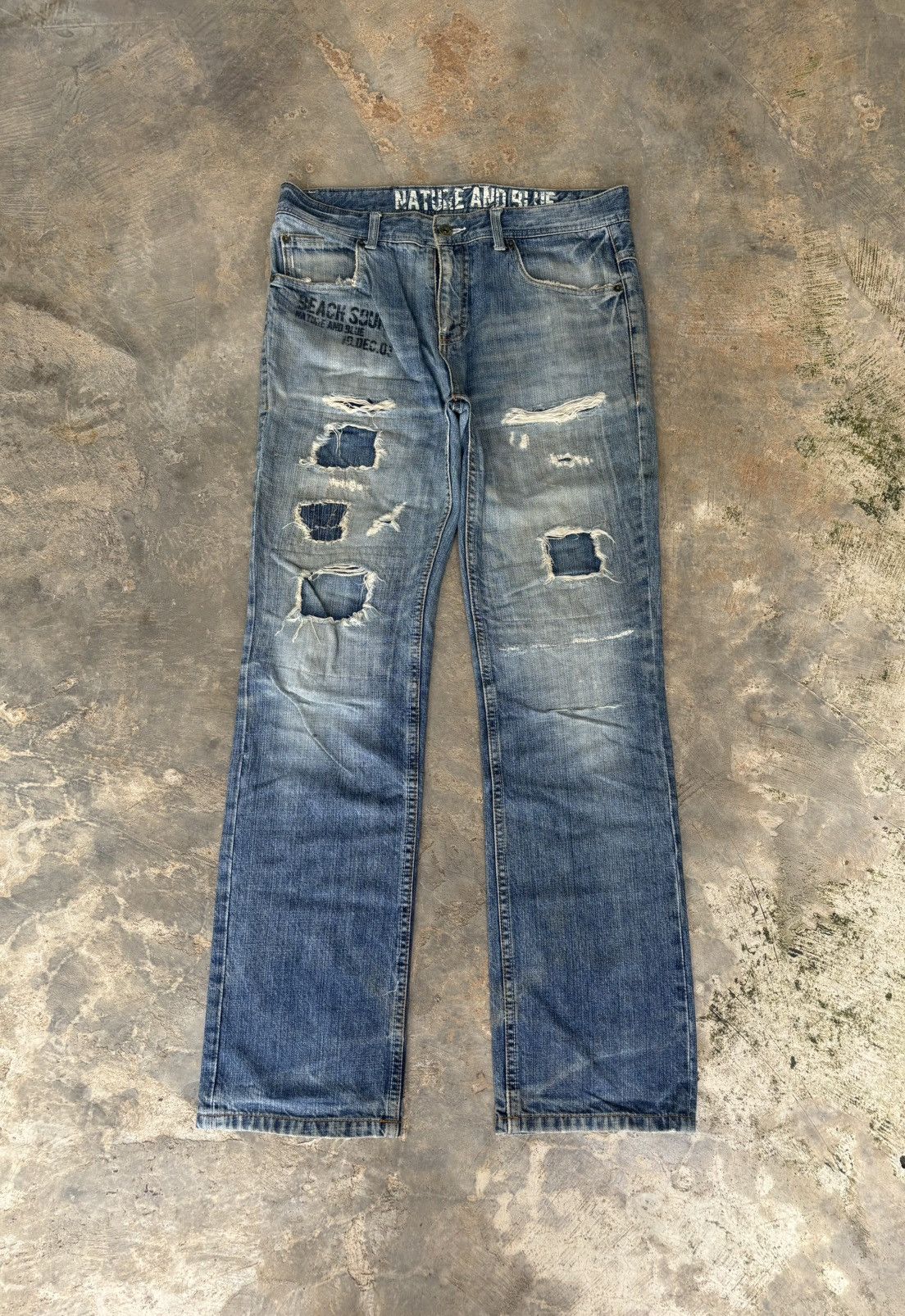 Hysteric Glamour Distressed Denim Nature And Blue Ifsixwasnine Style Jeans Size US 33 - 1 Thumbnail