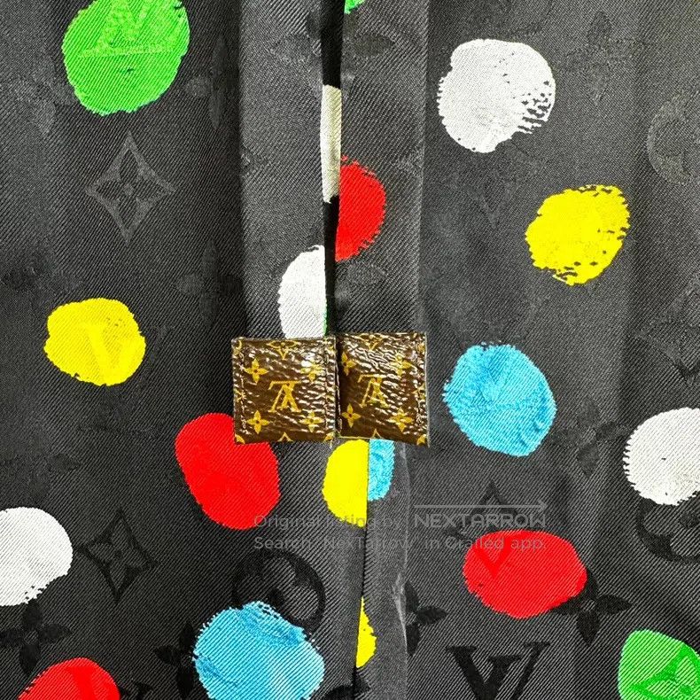 Louis Vuitton Louis Vuitton Co-branded mulberry silk colored polka-dot p Size US 34 / EU 50 - 6 Thumbnail
