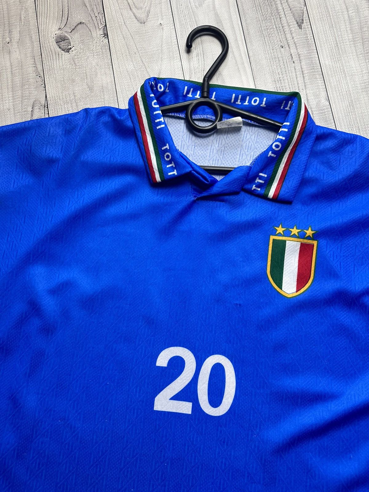 Vintage Vintage Totti Italia jersey rare size L/XL Italy Size US L / EU 52-54 / 3 - 3 Thumbnail