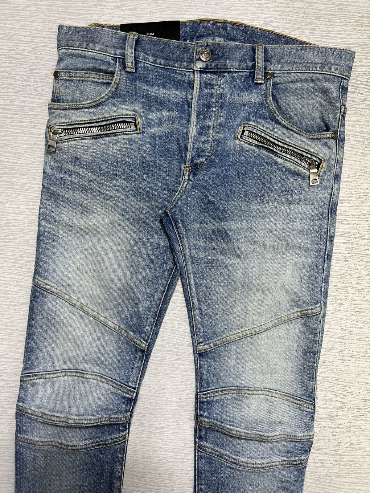 Balmain Balmain - S/S ‘21 - Embossed Logo Skinny Jeans Size US 30 / EU 46 - 3 Thumbnail