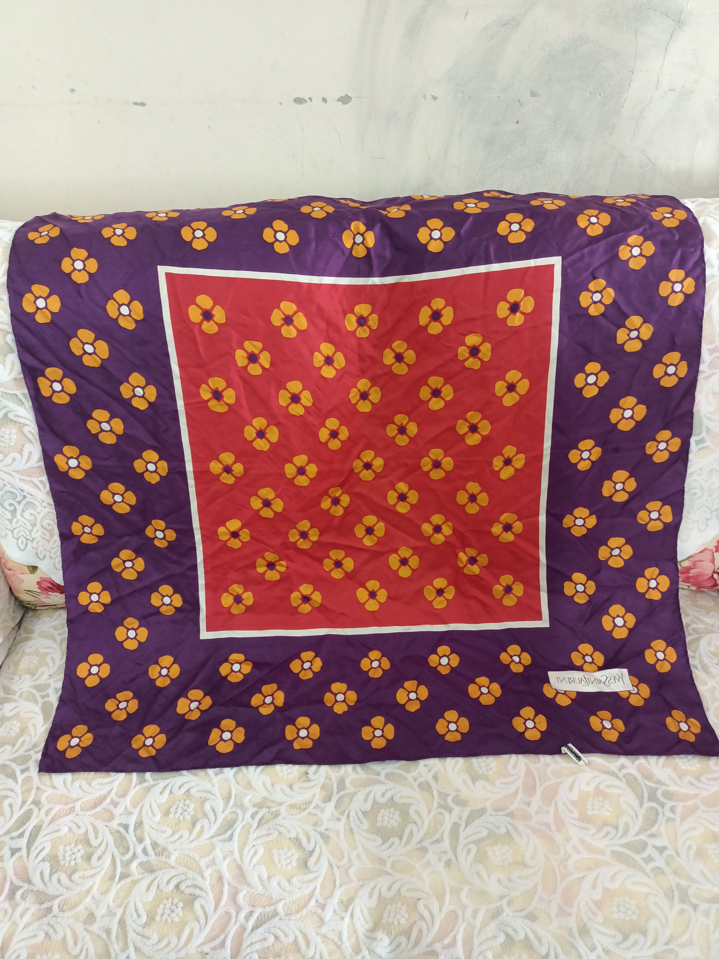 Yves Saint Laurent Vintage YSL Yves Saint Laurent silk scarves Made in France Size ONE SIZE - 5 Thumbnail