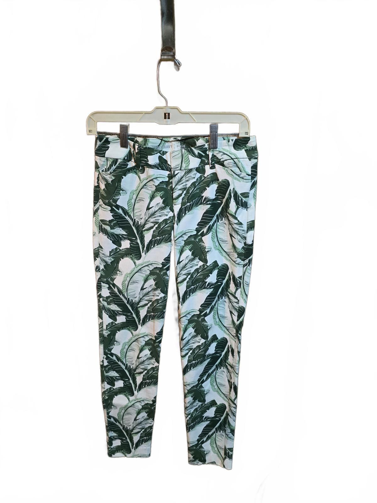 Old Navy Old Navy Pixie Green & White Tropical Theme Pants Size 26" / US 2 / IT 38 - 1 Thumbnail