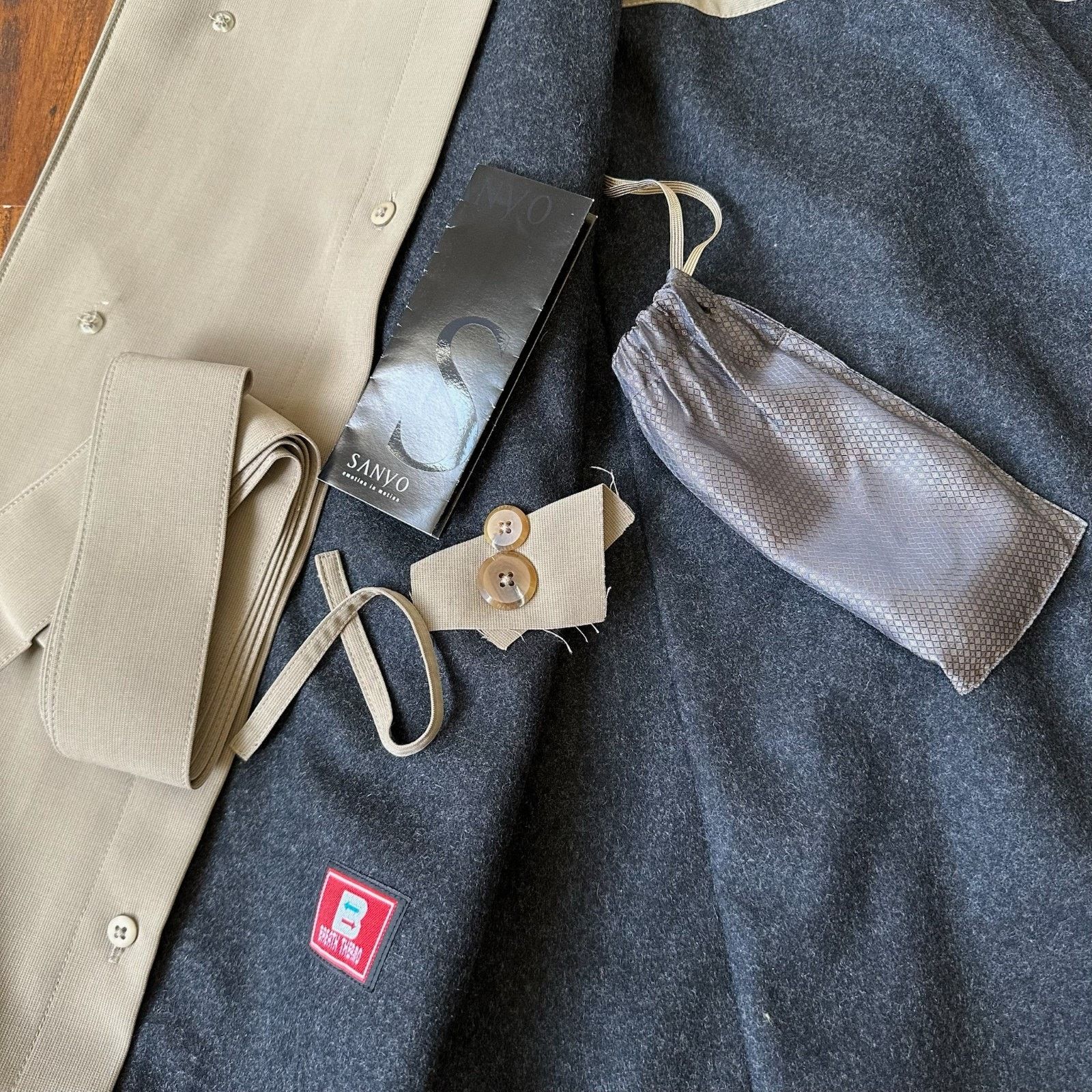 Sanyo SANYO Trench Coat Earth Beige Lined Belted Breath Thermo NWT Size US M / EU 48-50 / 2 - 9 Thumbnail
