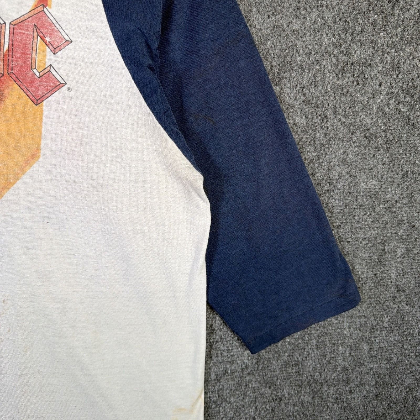 Band Tees Vintage ACDC Shirt Mens Large 80s 1981 Raglan High Voltage Size US L / EU 52-54 / 3 - 4 Thumbnail