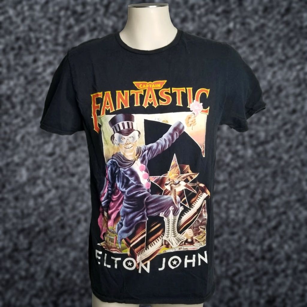 Vintage Elton John Captain Fantastic Band Tour Tee Black Shirt Mens L Distressed Size US L / EU 52-54 / 3 - 1 Thumbnail