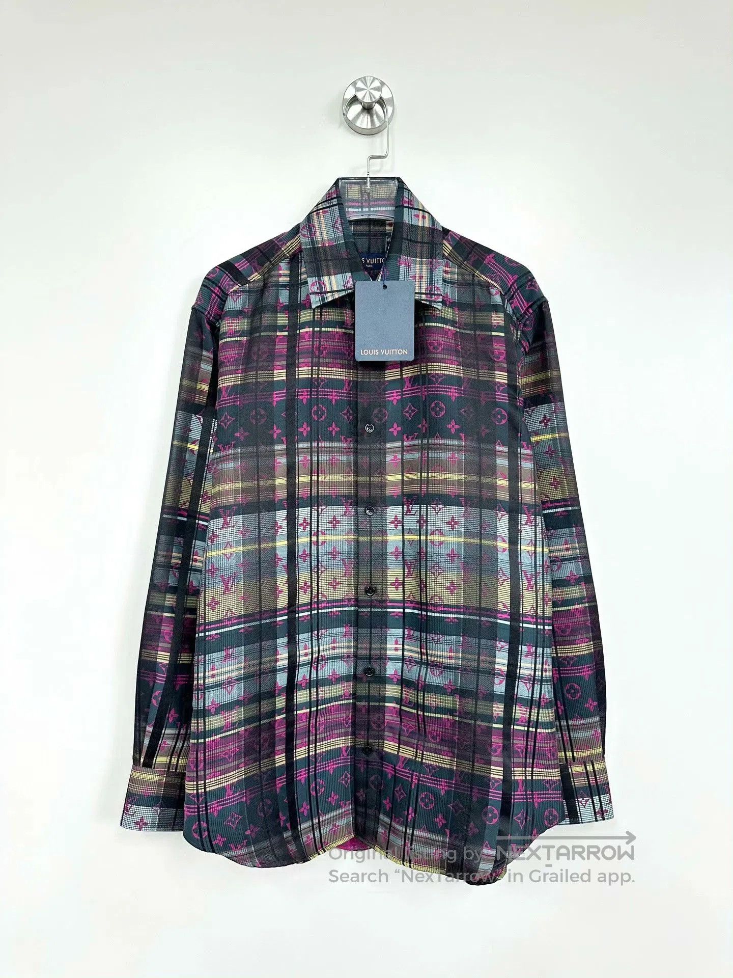 Louis Vuitton Louis Vuitton Neon Plaid Button. Size XS / US 0-2 / IT 36-38 - 1 Thumbnail
