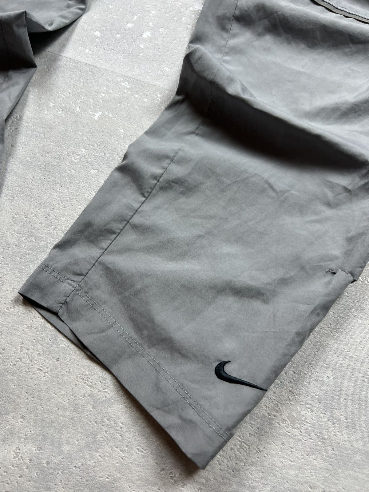 Nike 90s Nike Swoosh Vintage Y2K Gorpcore Parachute Pants Size US 32 / EU 48 - 3 Thumbnail