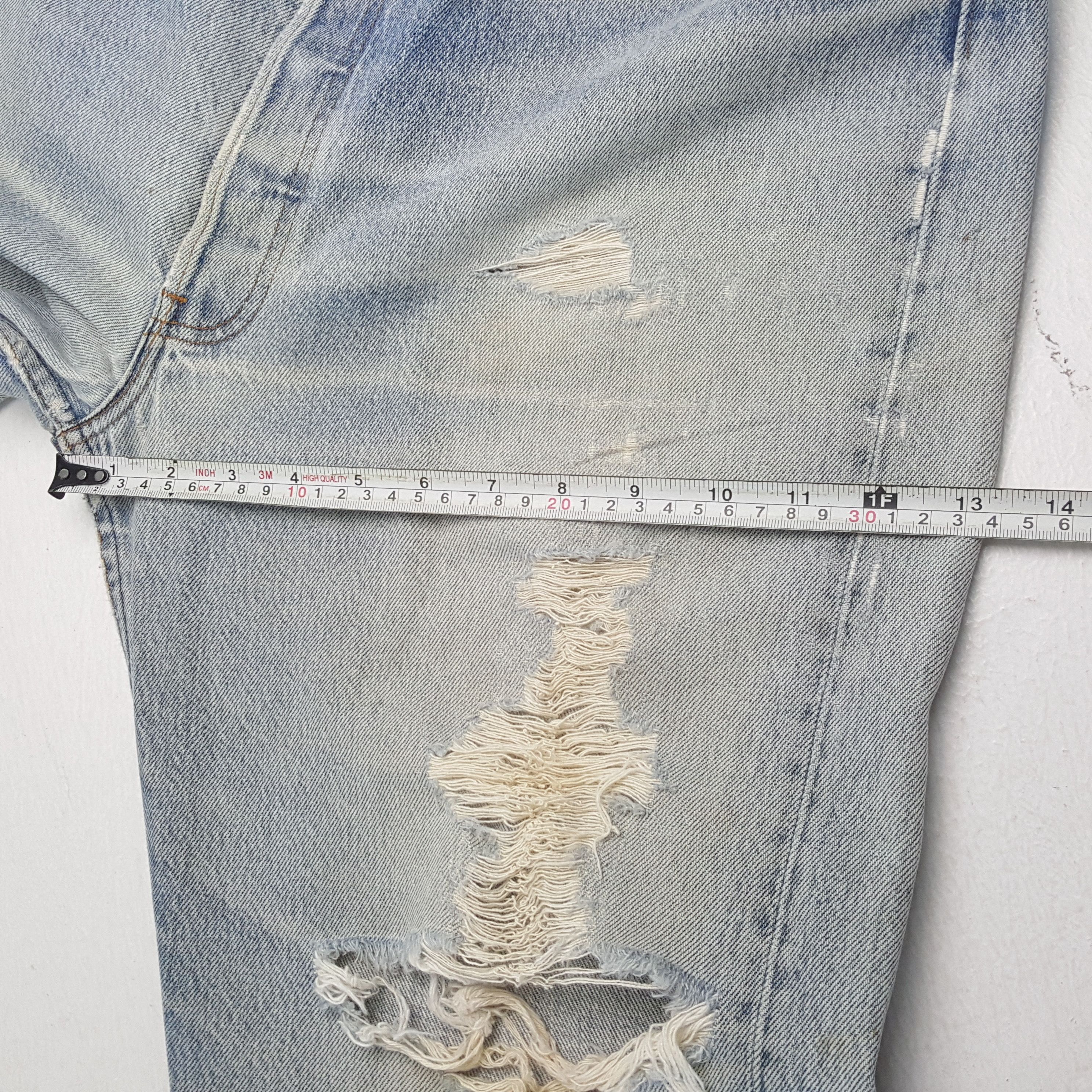 Japanese Brand × Levi's × Vintage LEVI'S Distressed Jeans Fashion Streetwear Style Size US 36 / EU 52 - 9 Thumbnail