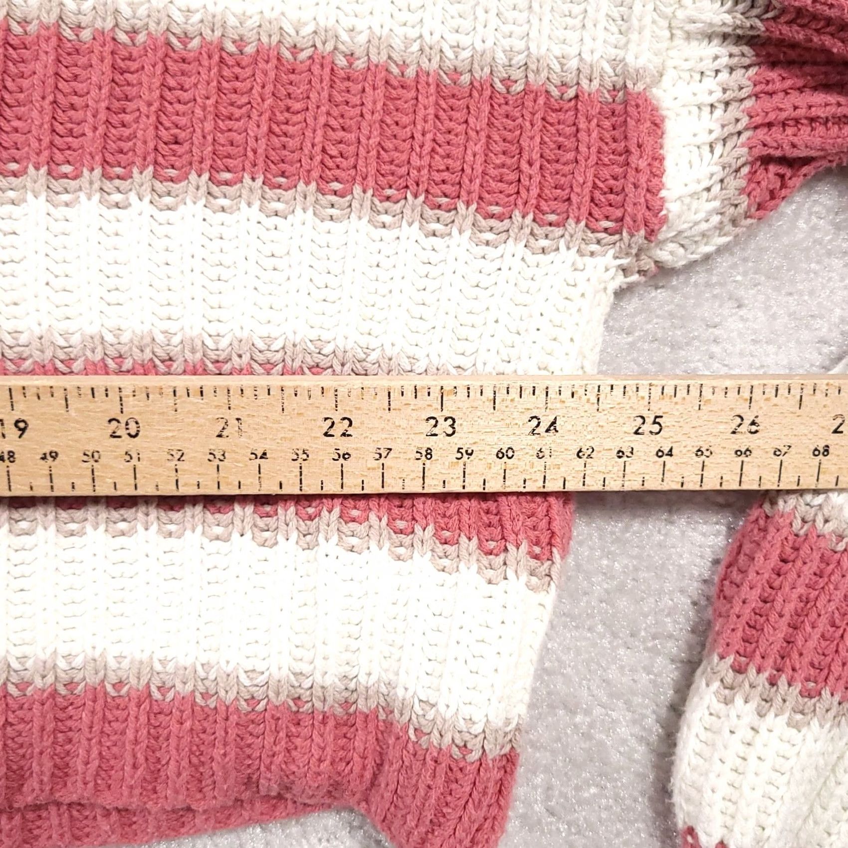 American Eagle Outfitters VINTAGE American Eagle Sweater Women’s S Cropped Oversized Pink Striped AEO Knit L/S Size S / US 4 / IT 40 - 7 Thumbnail