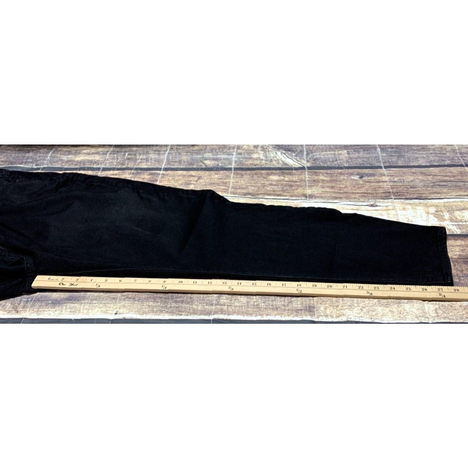 CO Signature Levi Strauss & Co Womens Jeans 22 Black Mid Rise Skinny Straight Size 40" / US 18 - 2 Thumbnail