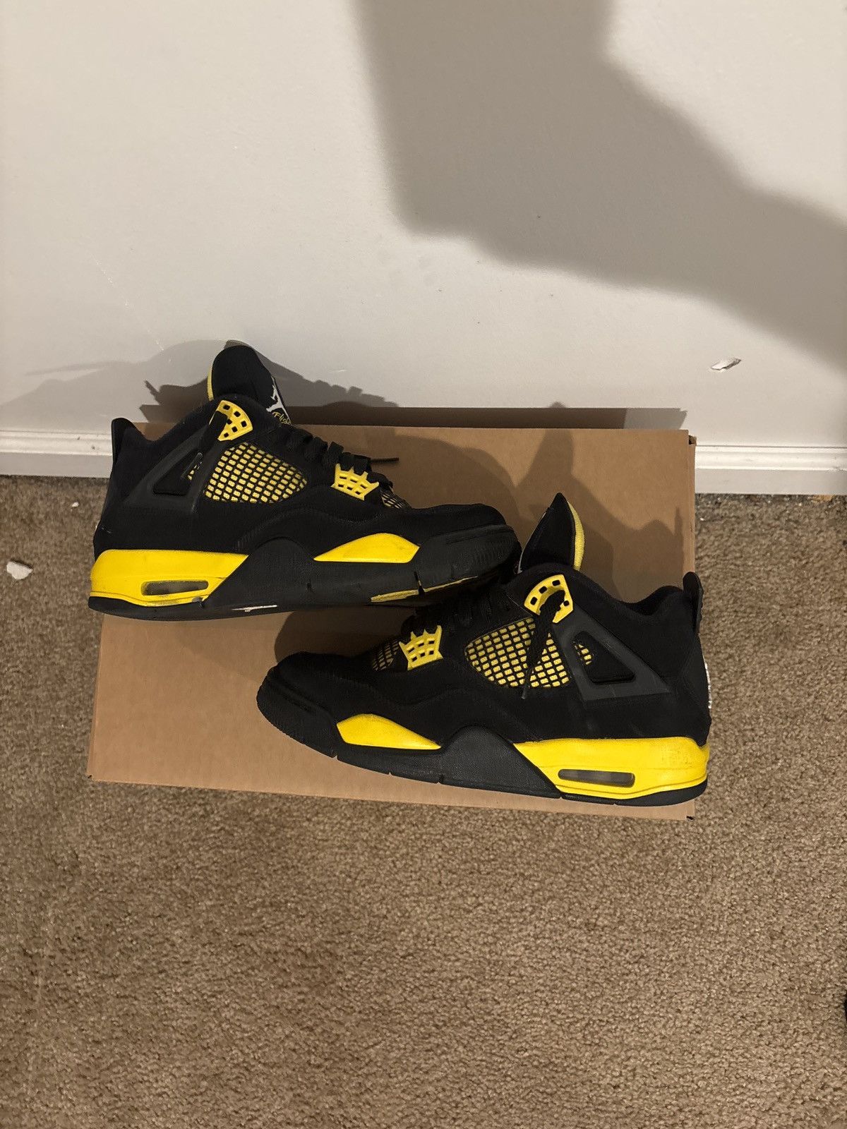 Jordan Brand Air Jordan 4 Retro Yellow Thunder Size US 7.5 / EU 40-41 - 1 Thumbnail