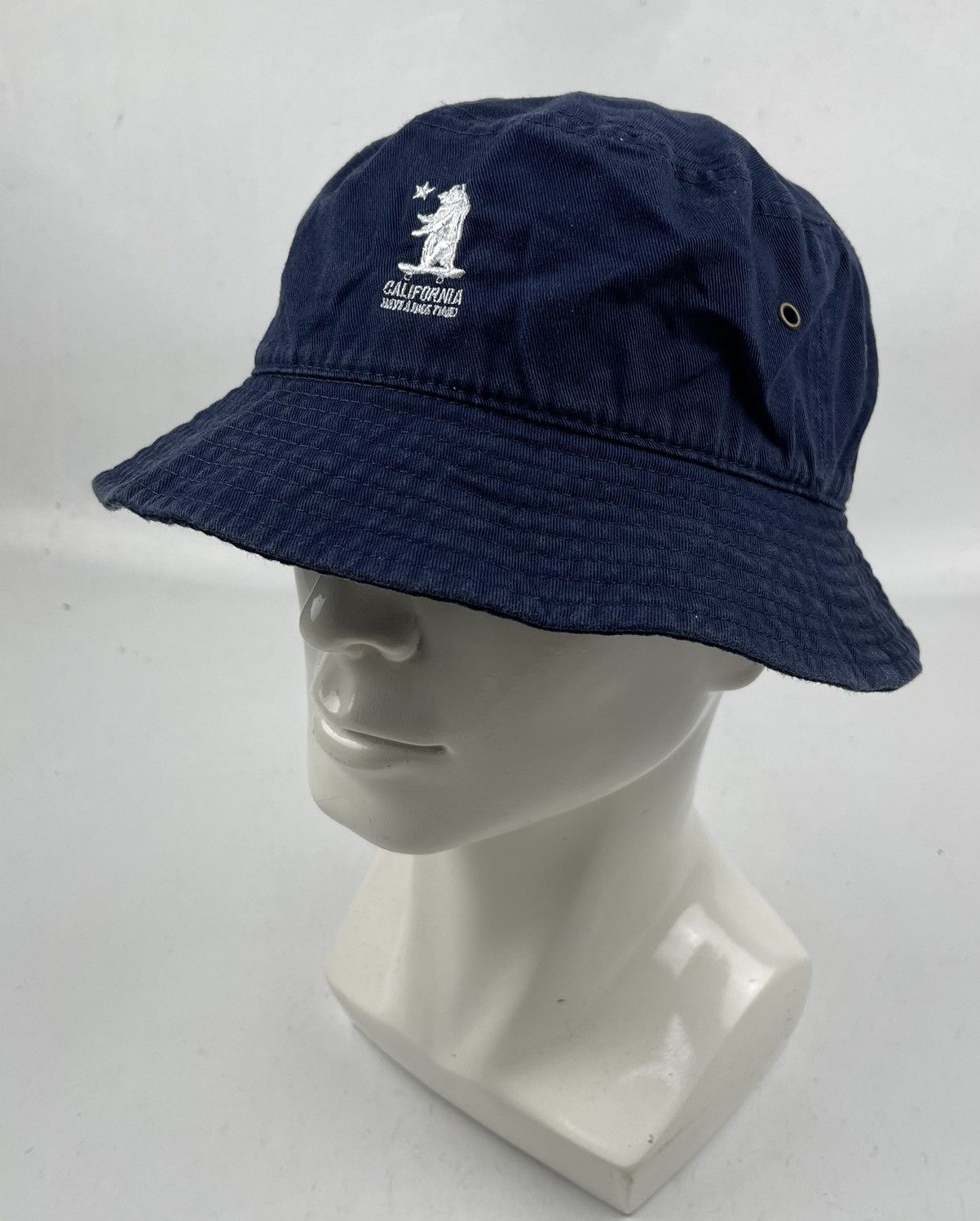 Japanese Brand california republic bucket hat tc42 Size ONE SIZE - 1 Thumbnail