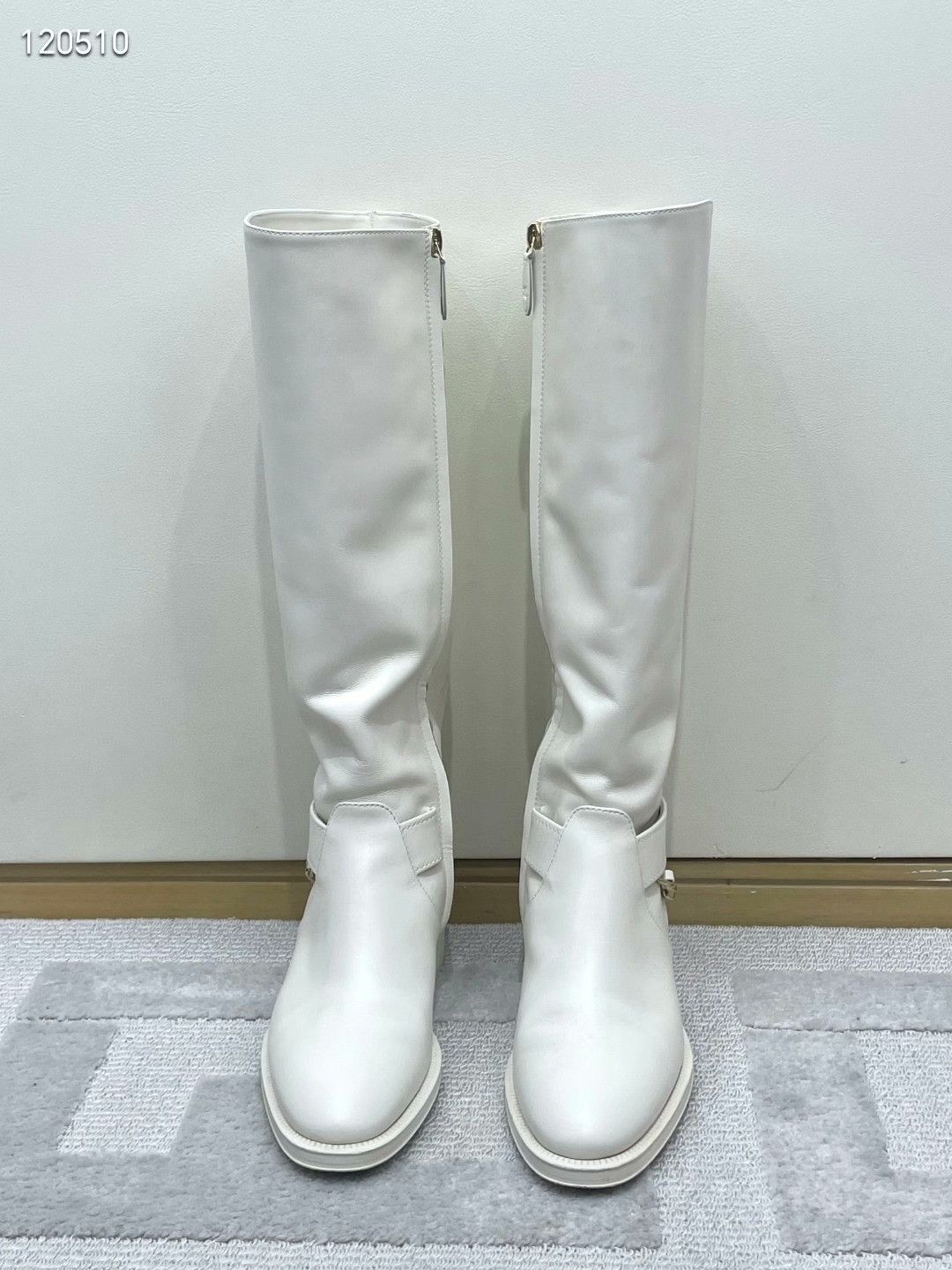 Chanel Chanel Chain Knight Boots Size US 5 / IT 35 - 1 Thumbnail