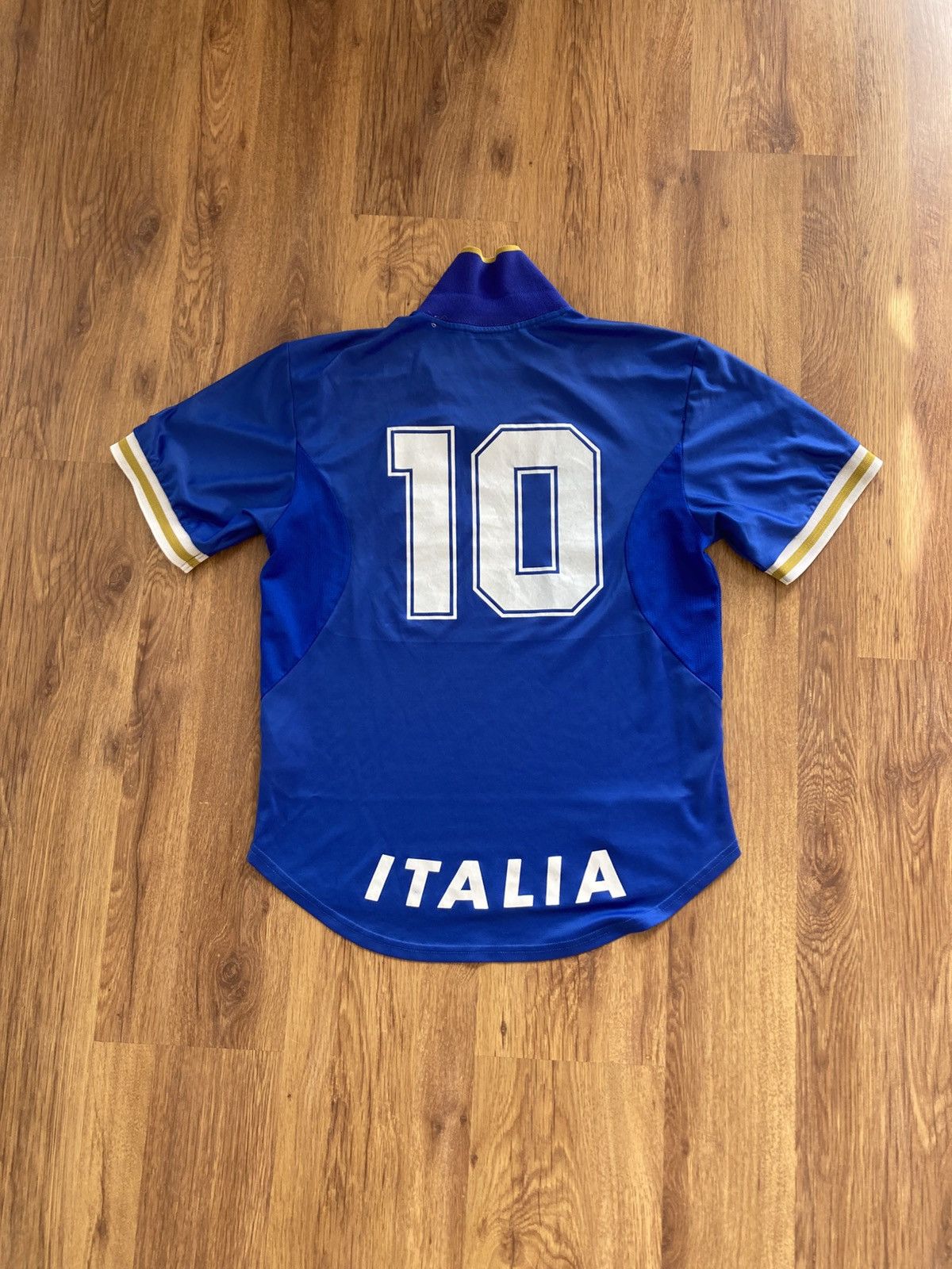 Vintage Vintage 1996 Nike italy soccer football jersey M y2k 90s Size US M / EU 48-50 / 2 - 3 Thumbnail