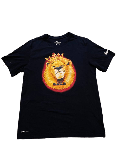 Nike Vintage Nike Big Lion Print Short Sleeve T-Shirt Size M Size US M / EU 48-50 / 2 - 1 Thumbnail