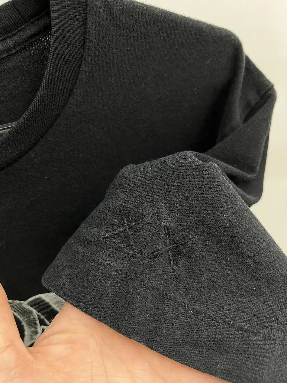 Kaws × Uniqlo Kaws x Uniqlo Graffiti Printed Cotton Tee Size US L / EU 52-54 / 3 - 2 Thumbnail