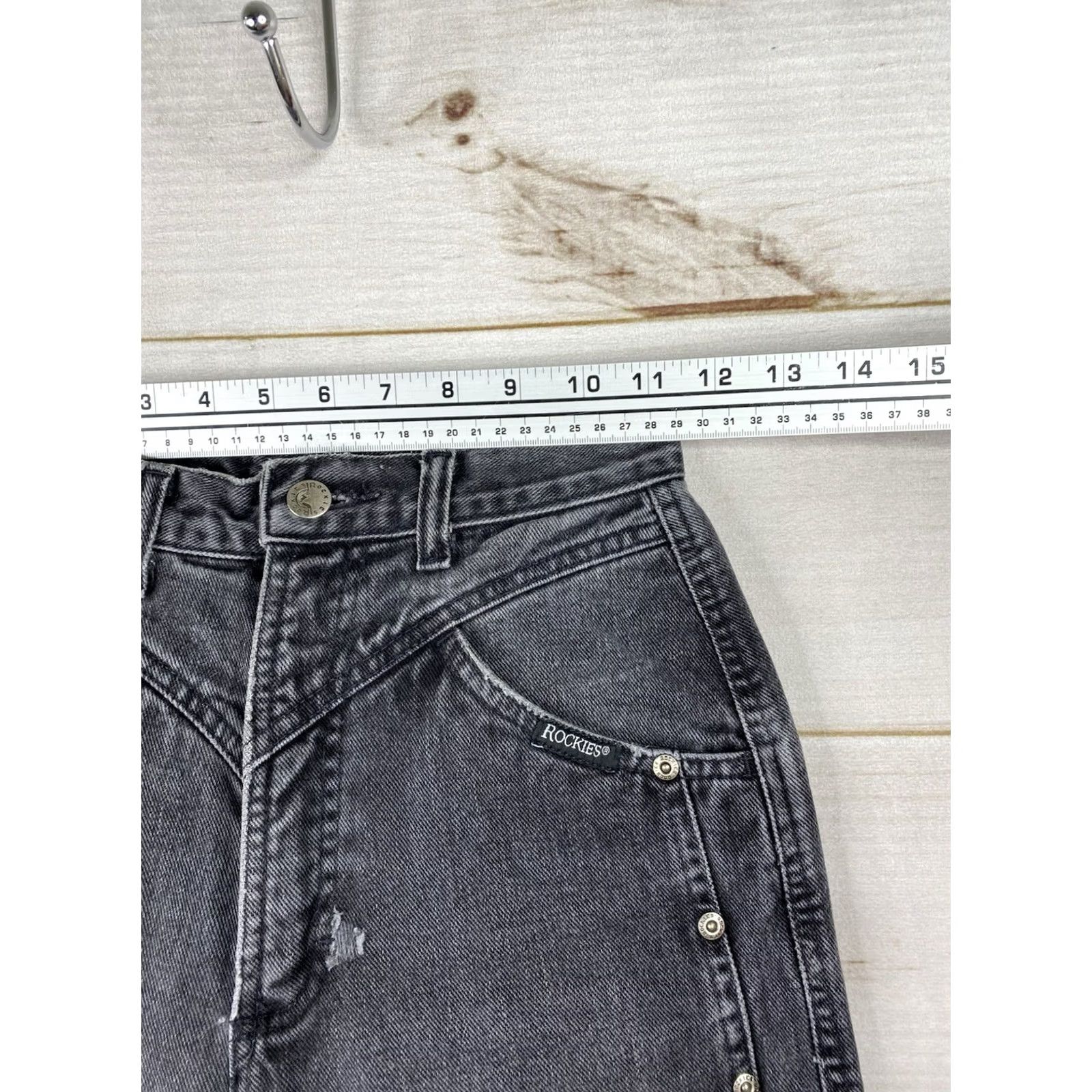 Vintage VINTAGE Rockies Jeans 26 High Rise Button Placket 90s Black Denim Women Jeans Size 26" / US 2 / IT 38 - 5 Thumbnail