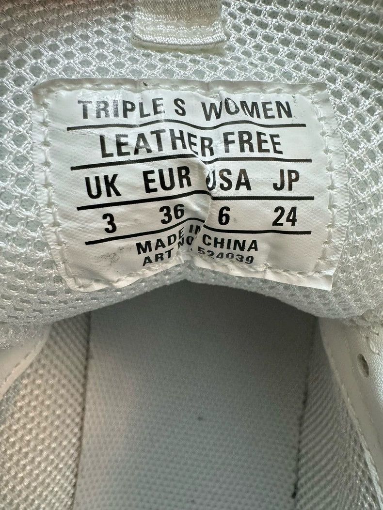 Balenciaga Balenciaga size 36 White and Purple Bullet Screen logo Trip Size US 5 / EU 37 - 6 Thumbnail