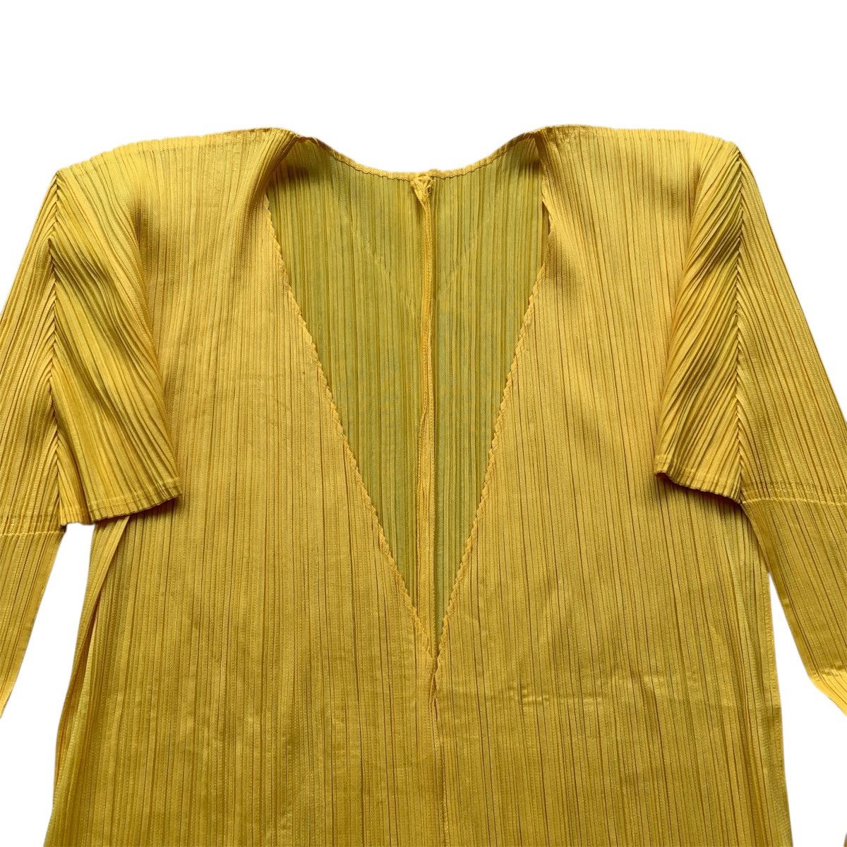 Pleats Please Issey Miyake Pleats Please Issey Miyake Yellow Cardigan Size M / US 6-8 / IT 42-44 - 4 Thumbnail