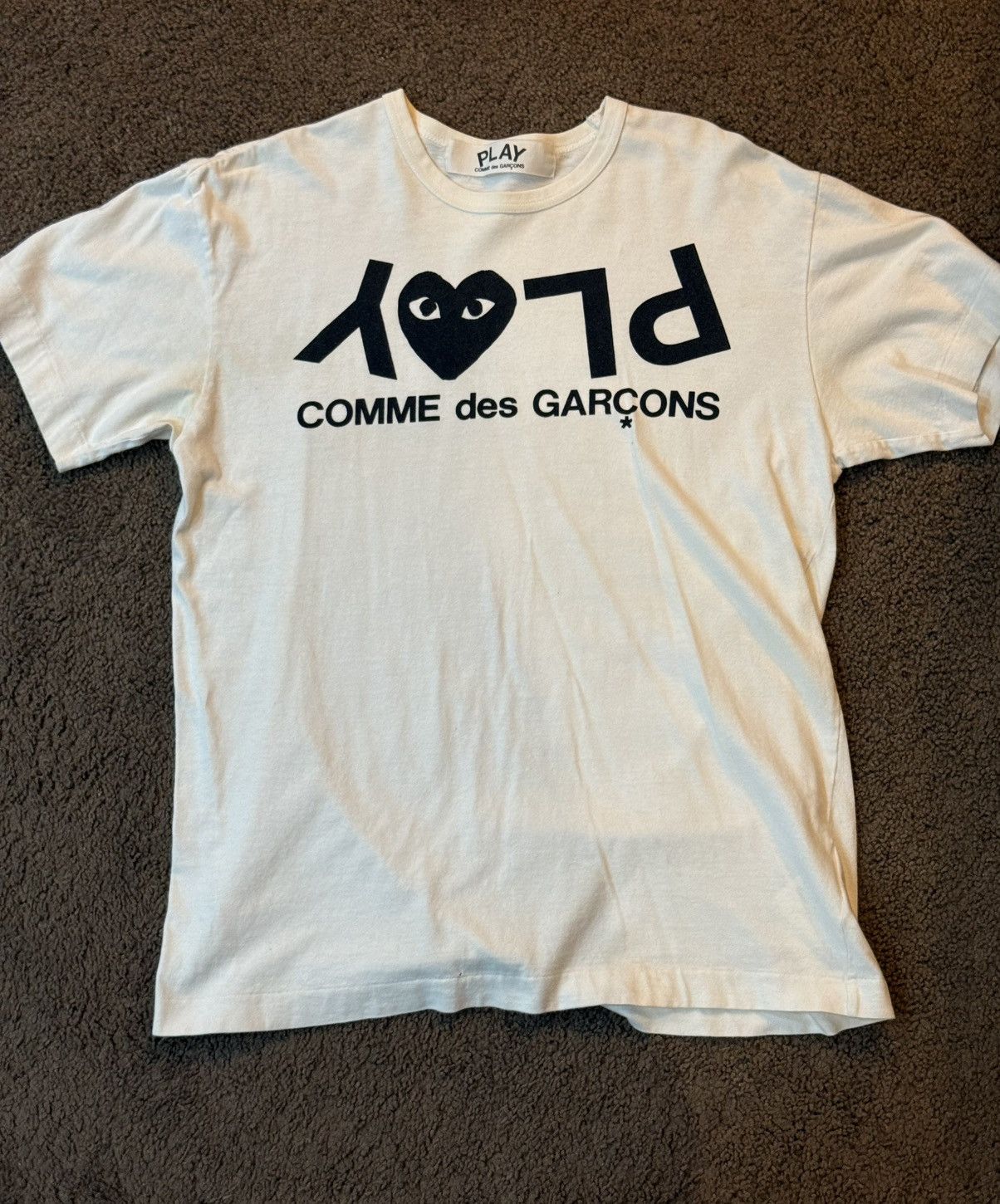 Comme des Garcons Comme des Garçons (CDG) PLAY Inverted Text Logo T-Shirt Size US L / EU 52-54 / 3 - 1 Thumbnail