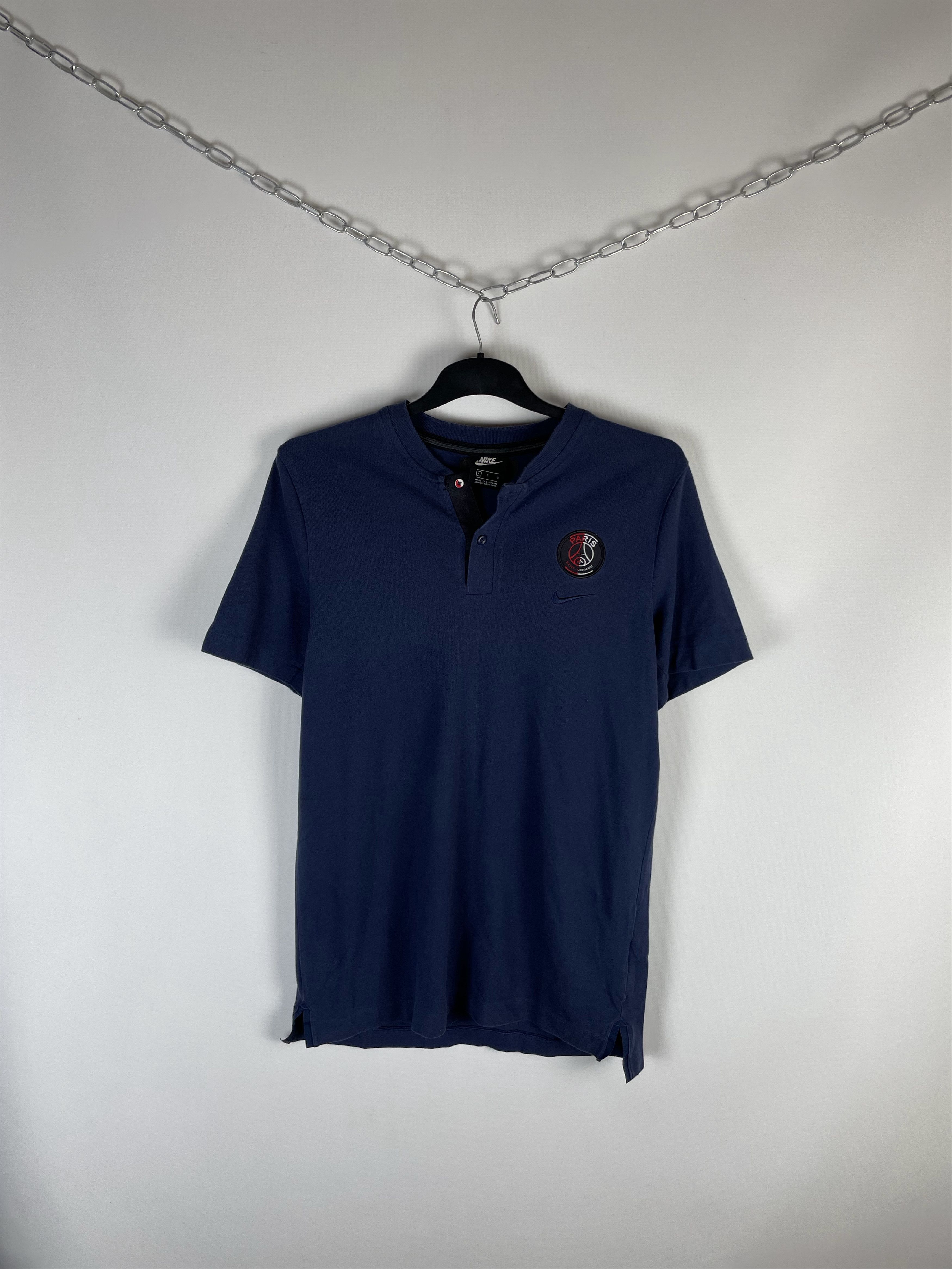 Nike Vintage Nike PSG Soccer Jersey Tee Size US L / EU 52-54 / 3 - 1 Thumbnail