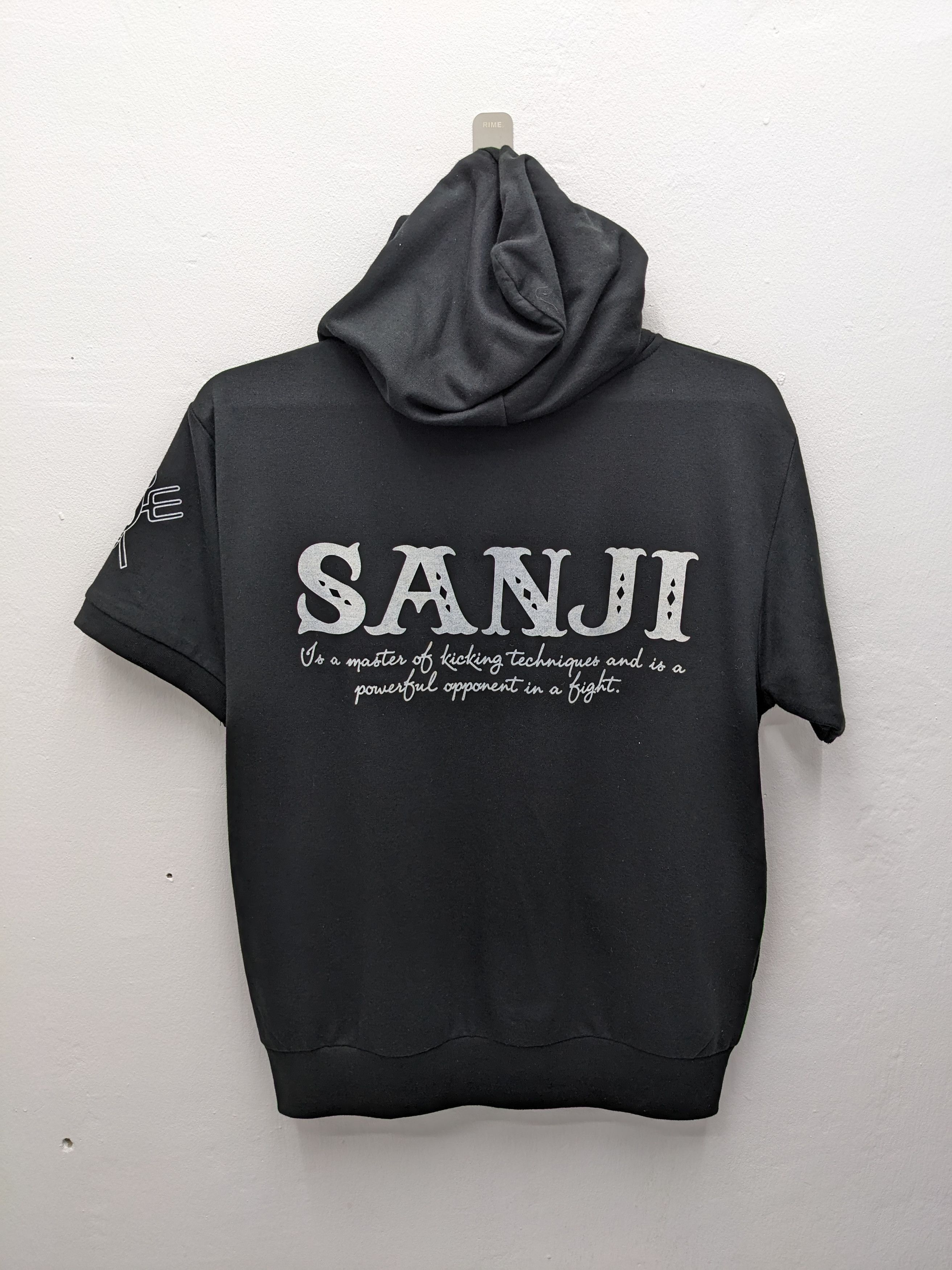 Anime JAPANESE ANIMA ONE PIECE HOODIES TSHIRT Size US L / EU 52-54 / 3 - 5 Thumbnail