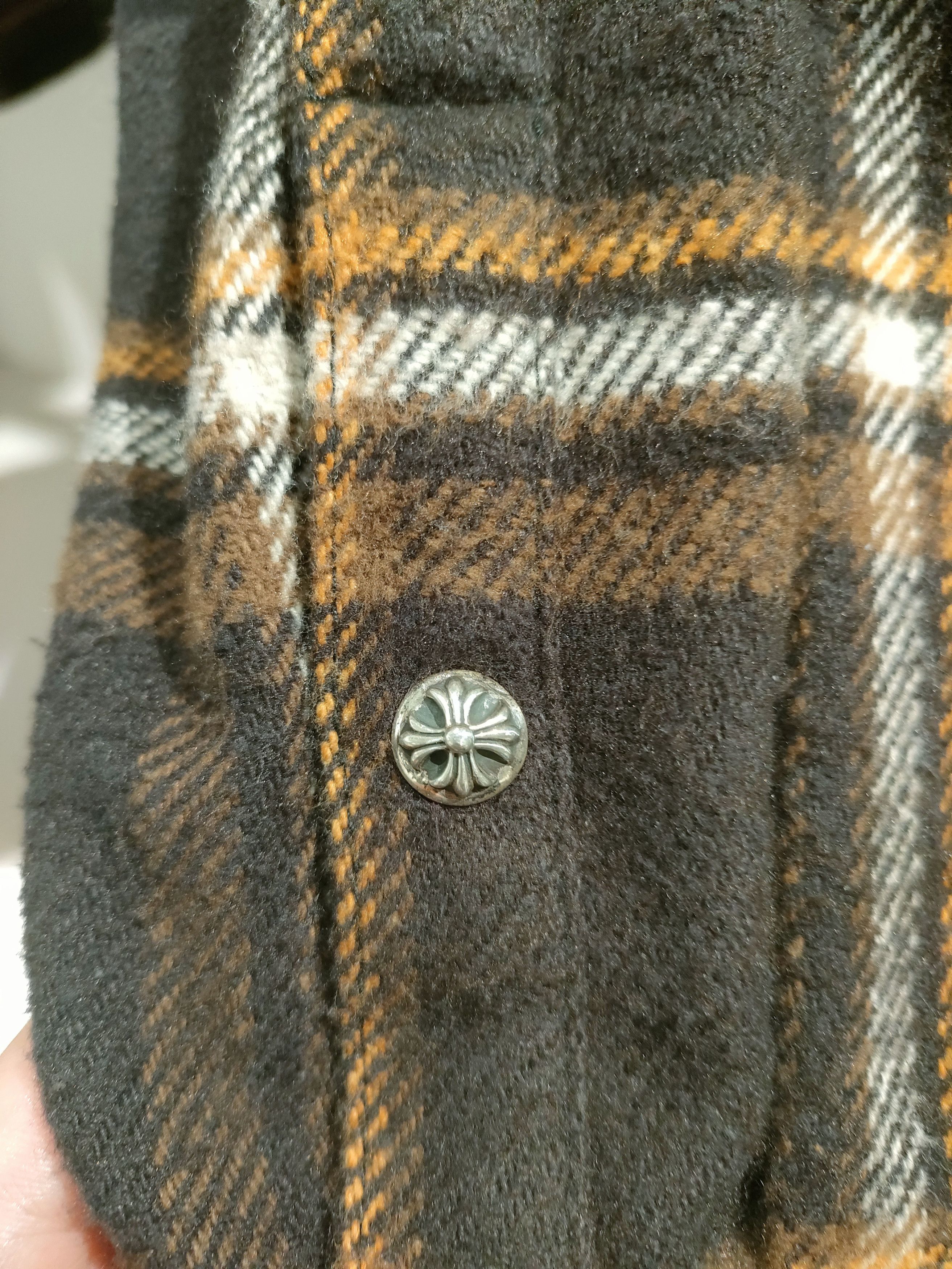 Chrome Hearts Chrome Hearts Black & Yellow Plaid Cropped Cargo Shirt Size S / US 4 / IT 40 - 8 Thumbnail