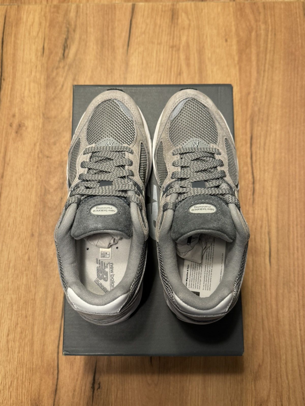 New Balance New Balance 2002R “Steel Grey Orca” (M2002RST) 37 EU Size US 6 / IT 36 - 8 Thumbnail