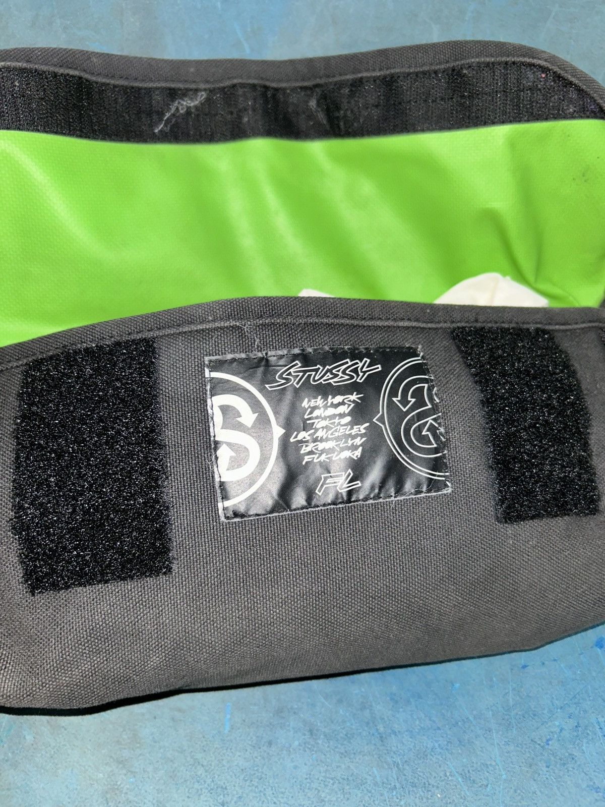 Stussy Futura Laboratories x Crank Messenger Bag Ver.1 Size ONE SIZE - 10 Thumbnail