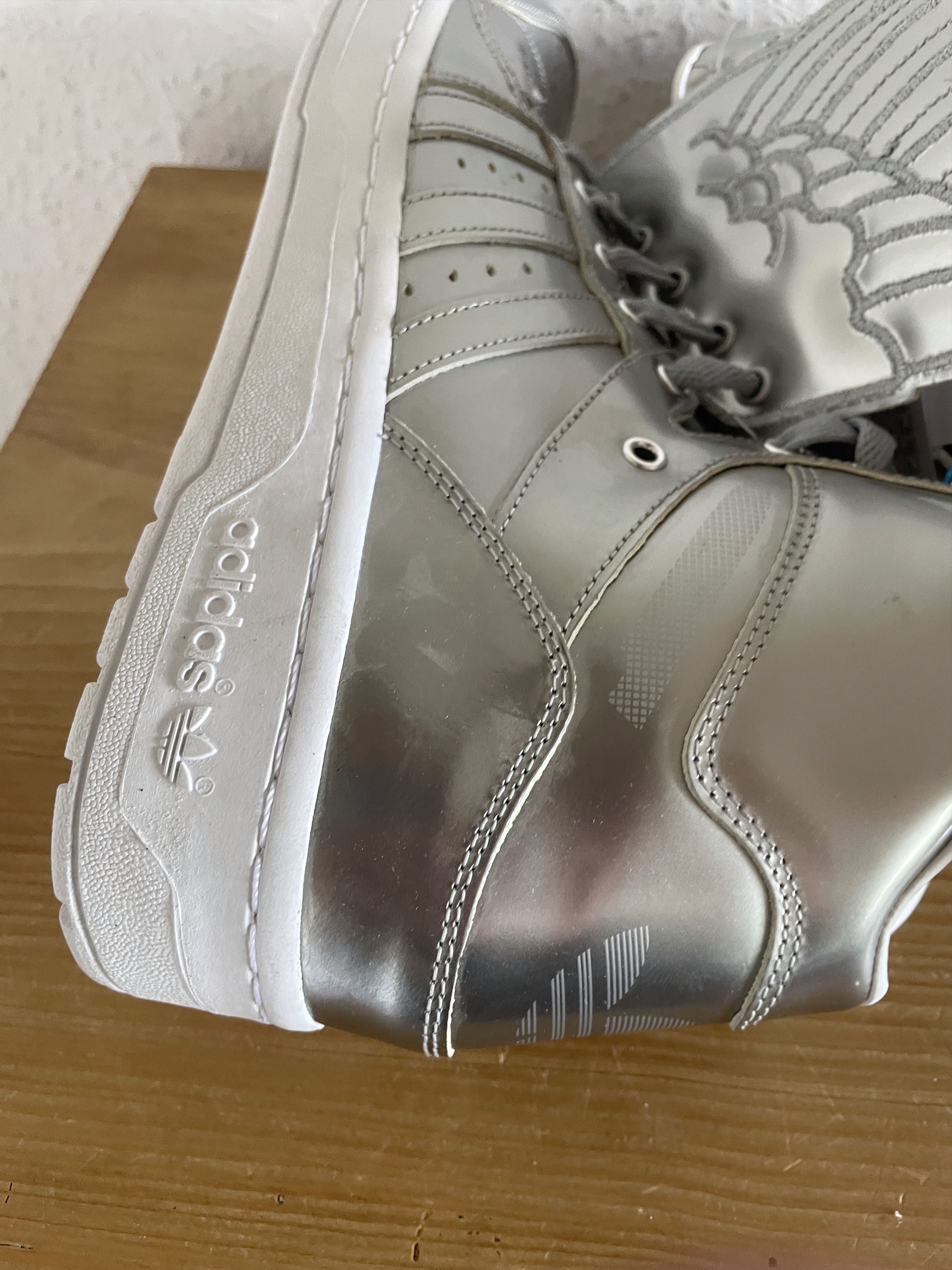 Adidas × Jeremy Scott Wings 1.0 Silver Metallic Size US 11 / EU 44 - 10 Thumbnail