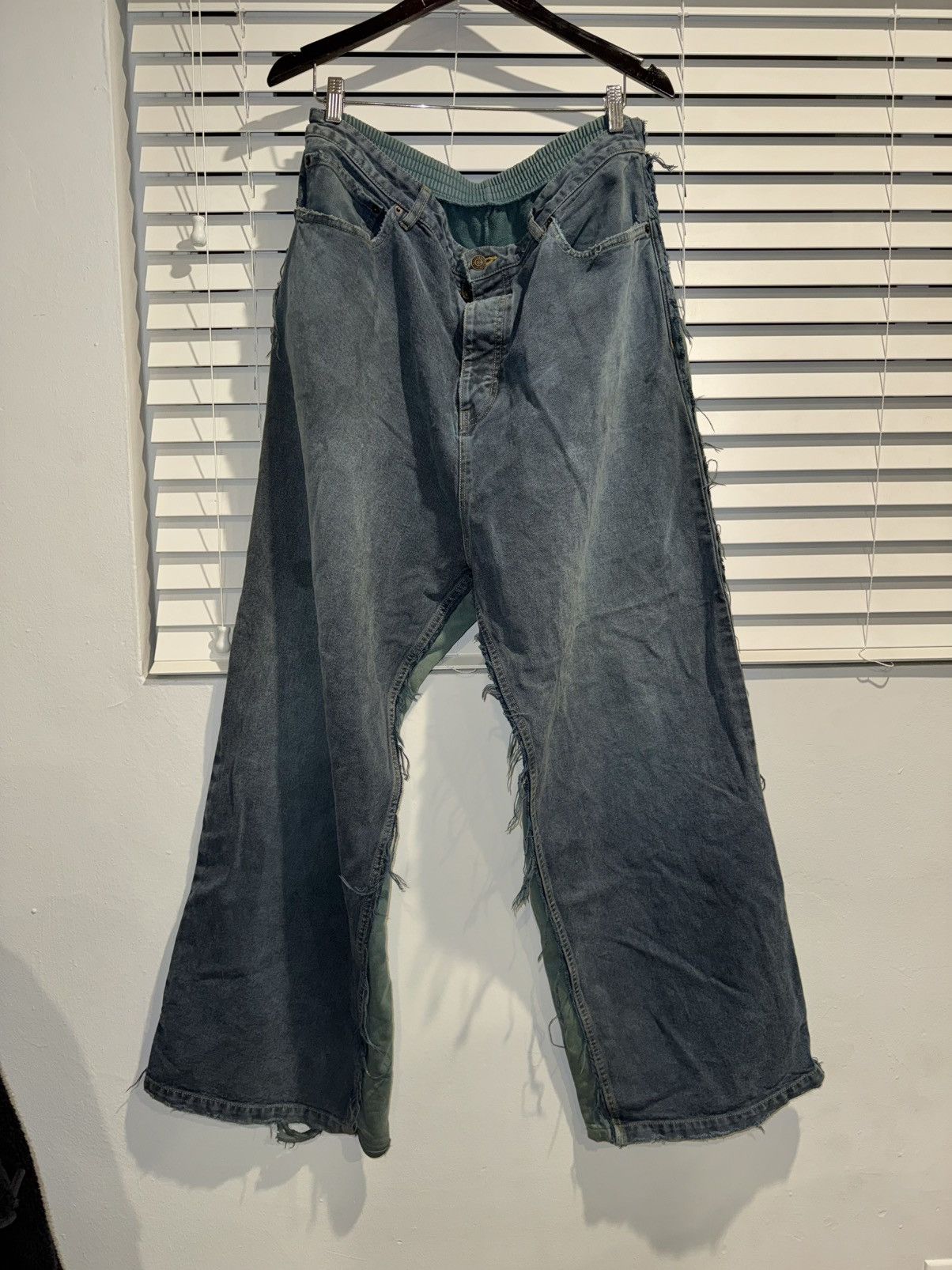 Balenciaga Balenciaga Hybrid Baggy Sweatpant Denim in Blue/Green Large Size US 36 / EU 52 - 4 Thumbnail