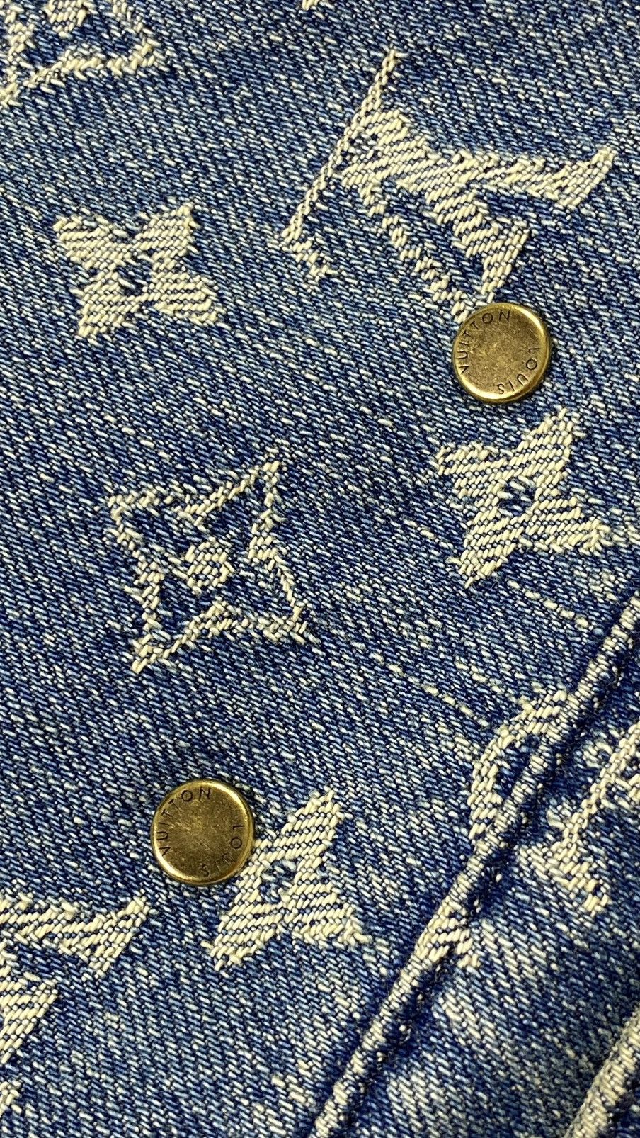 Louis Vuitton × Supreme Louis Vuitton X Supreme 54 Denim Jacket Blue Monogram Size US L / EU 52-54 / 3 - 14 Thumbnail