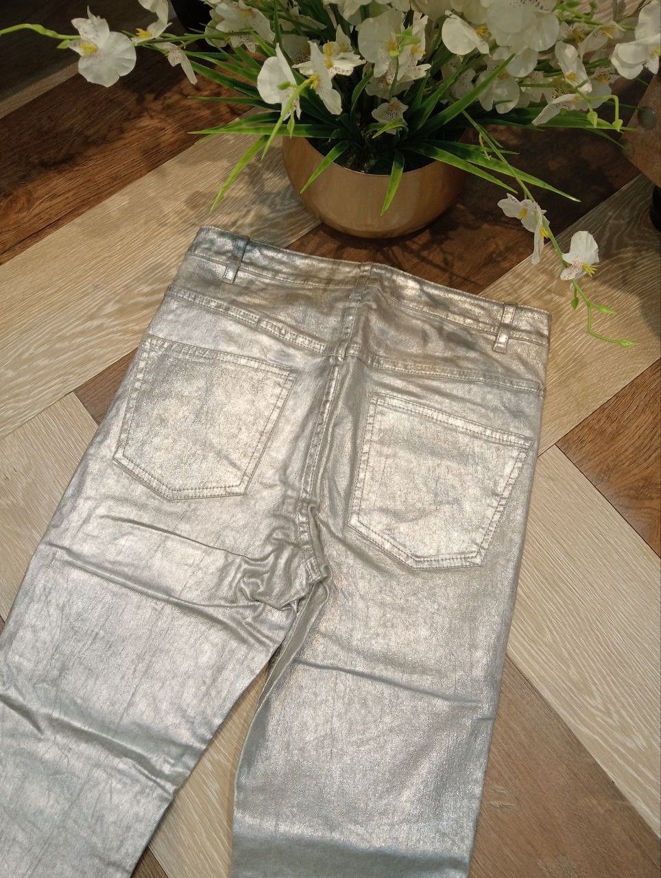 Isabel Marant ISABEL MARANT ETOILE SILVER COATED METALLIC SKINNY JEANS Size 25" / US 0 / IT 36 - 9 Thumbnail