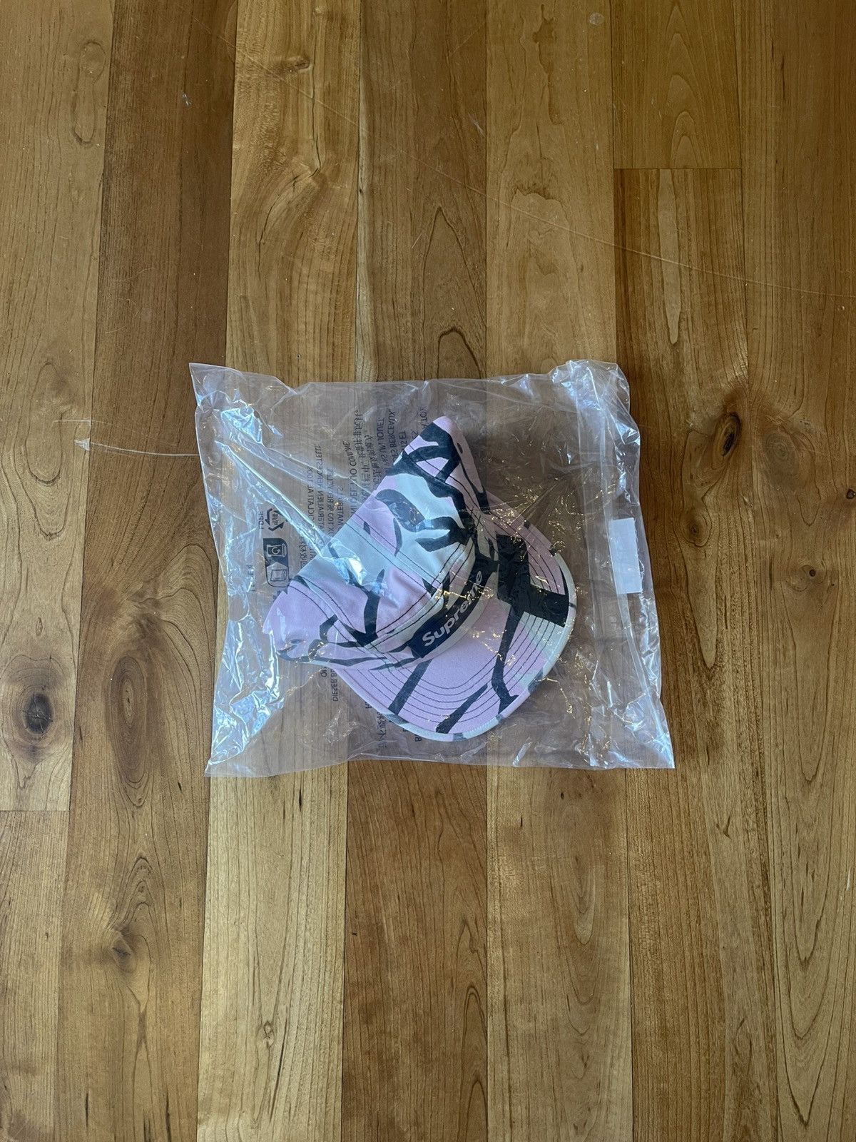 Supreme Supreme 1999 Predator Camo Cap | Grailed