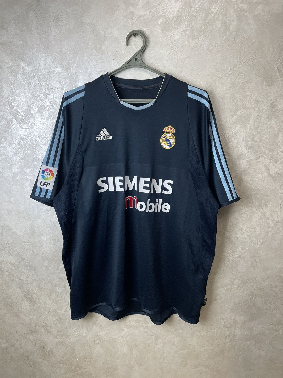 Adidas RONALDO REAL MADRID AWAY 2003/2004 SOCCER JERSEY SHIRT XL Size US XL / EU 56 / 4 - 1 Thumbnail
