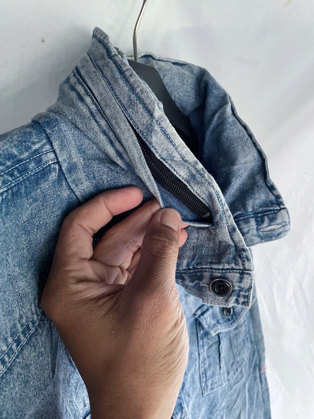 Splendid SPLENDID SATISFACTION BONO BLUE JEANS STYLE SHIRT Size US M / EU 48-50 / 2 - 5 Thumbnail