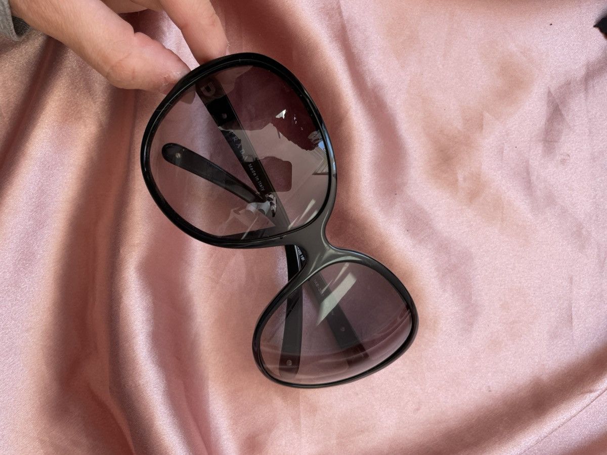 Prada Prada sunglasses Size ONE SIZE - 8 Thumbnail