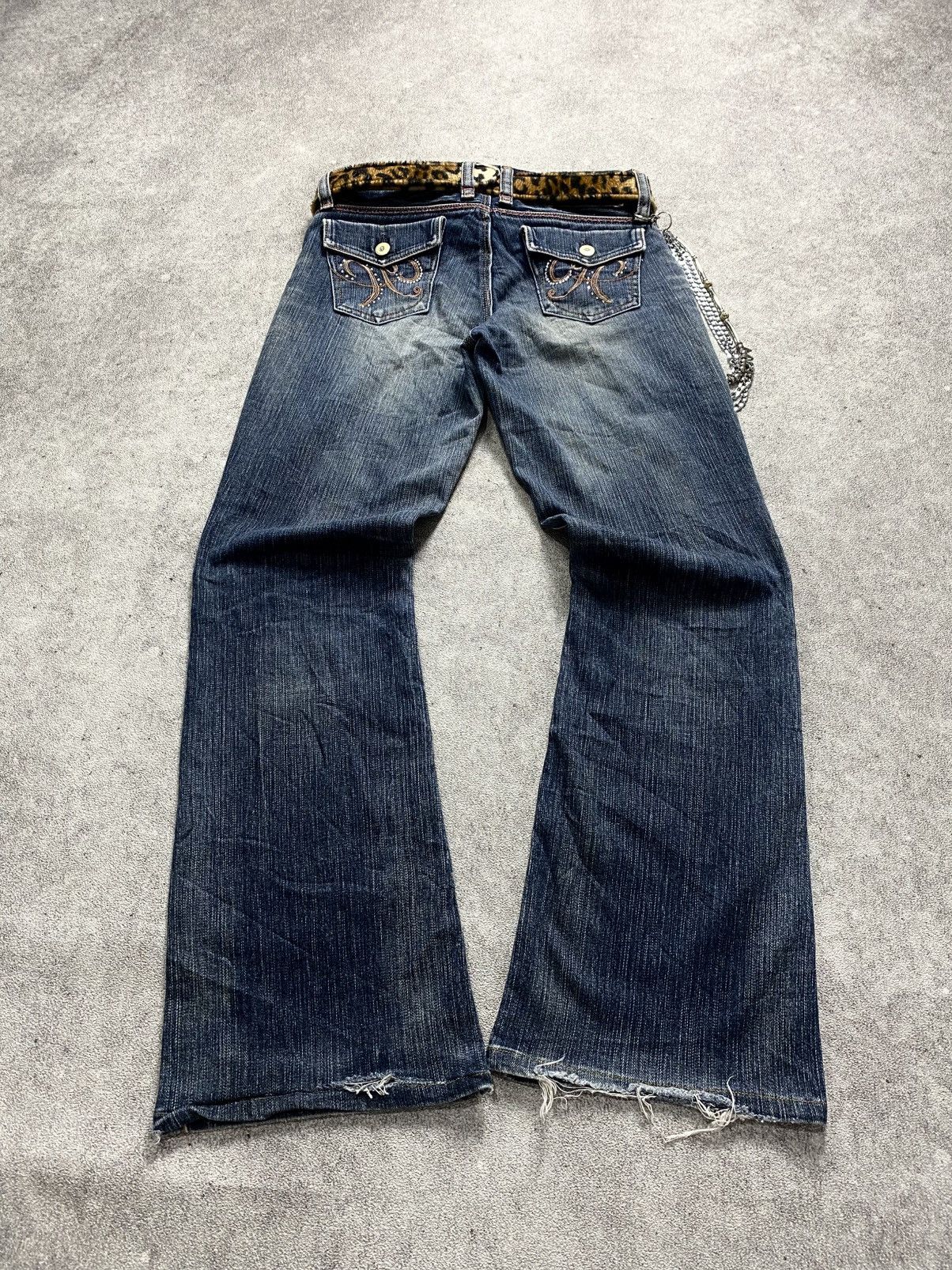 Japanese Brand 2000s Brappers washed Flare jean Size US 30 / EU 46 - 2 Thumbnail