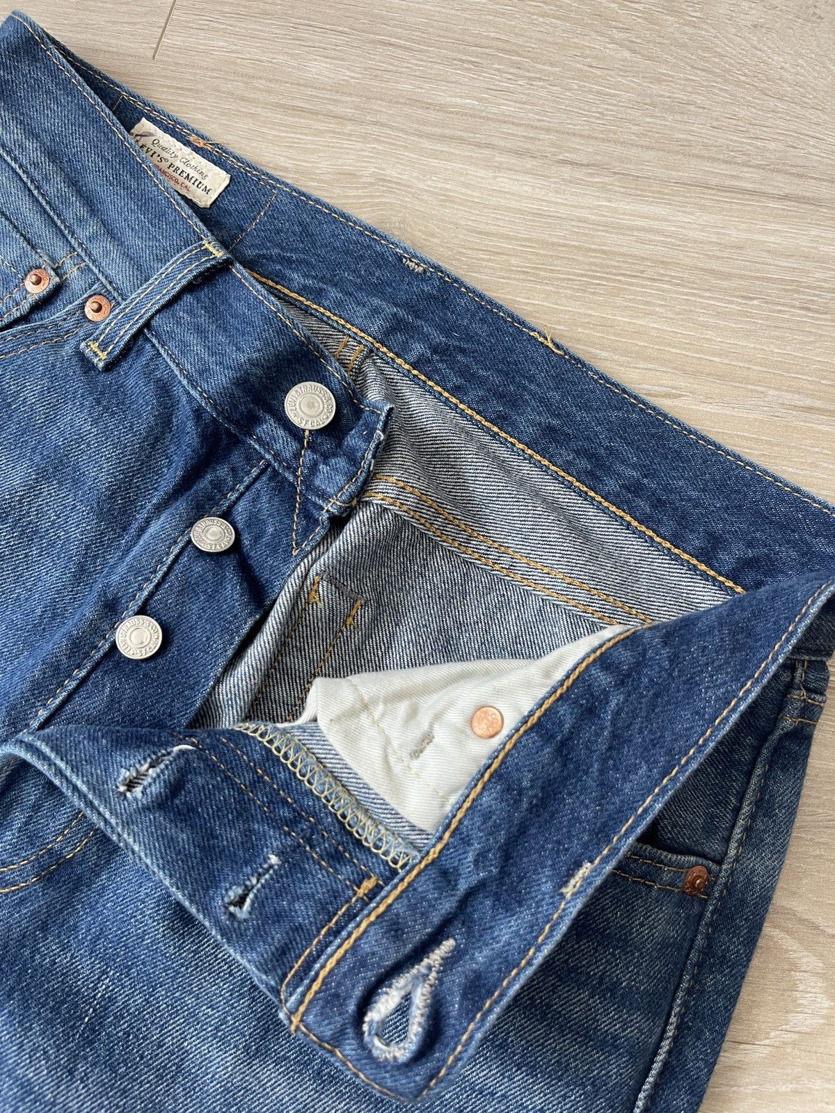 Levi's Levi’s jeans premium 501 Levis denim blue rare classic Size US 30 / EU 46 - 13 Thumbnail