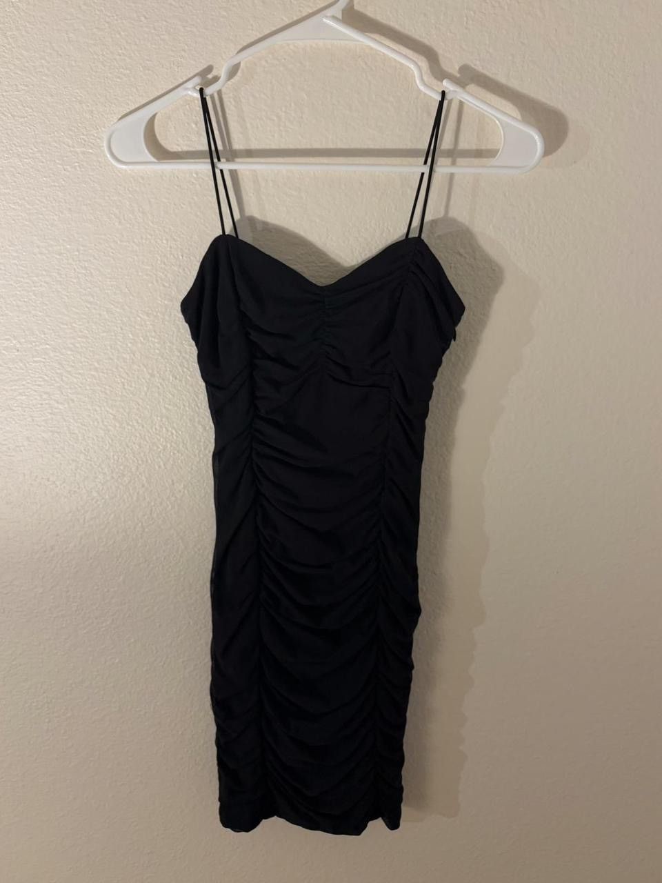 PRINCESS POLLY hello molly black ruched mini dress US 2 Size XS / US 0-2 / IT 36-38 - 2 Thumbnail