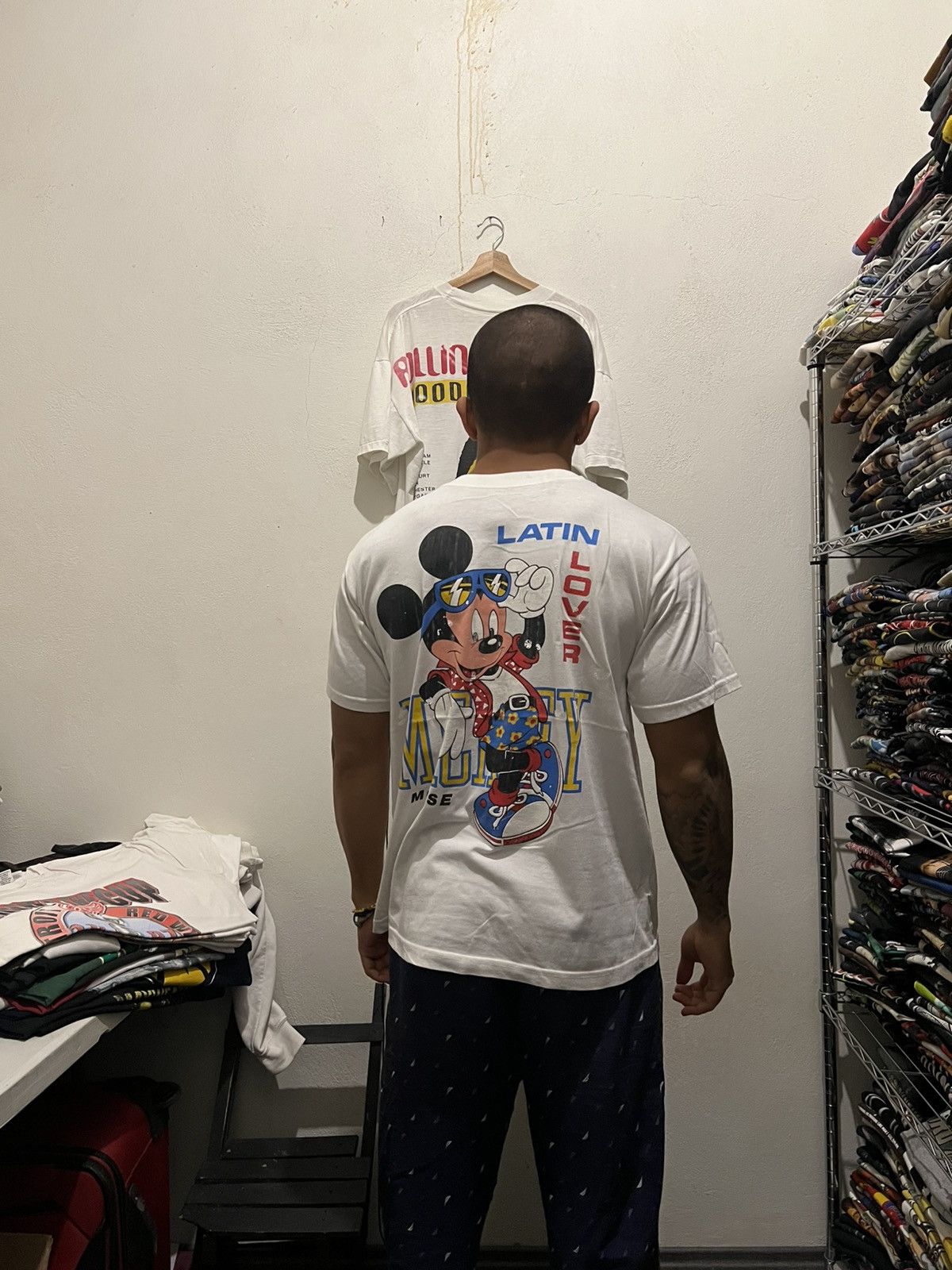 Disney 90s Mickey Mouse Latin Lover Bootleg Tee Size US L / EU 52-54 / 3 - 3 Thumbnail