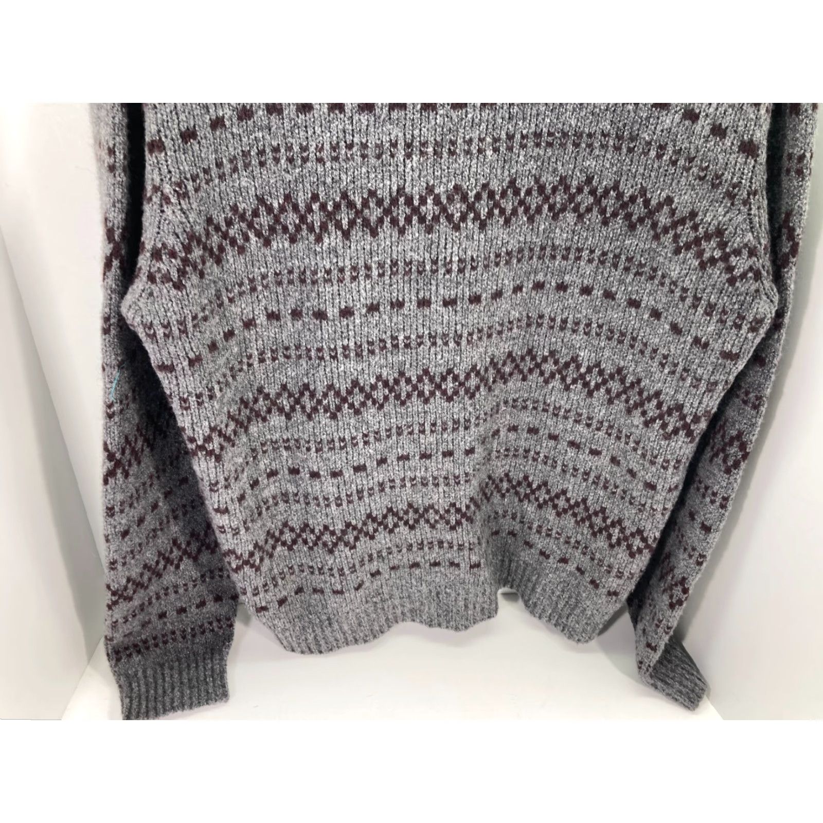 Banana Republic Banana Republic Wool Blend Sweater Mens Large Gray Red Fair Isle Knit Vintage Size US L / EU 52-54 / 3 - 4 Thumbnail