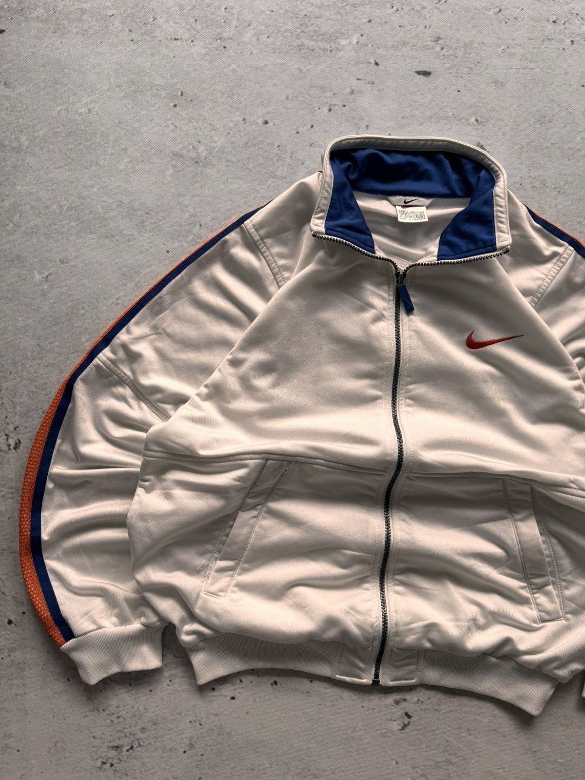 Nike × Vintage NIKE VINTAGE CENTER LOGO OVERSIZE BOXY ZIP HOODIE Size US S / EU 44-46 / 1 - 3 Thumbnail