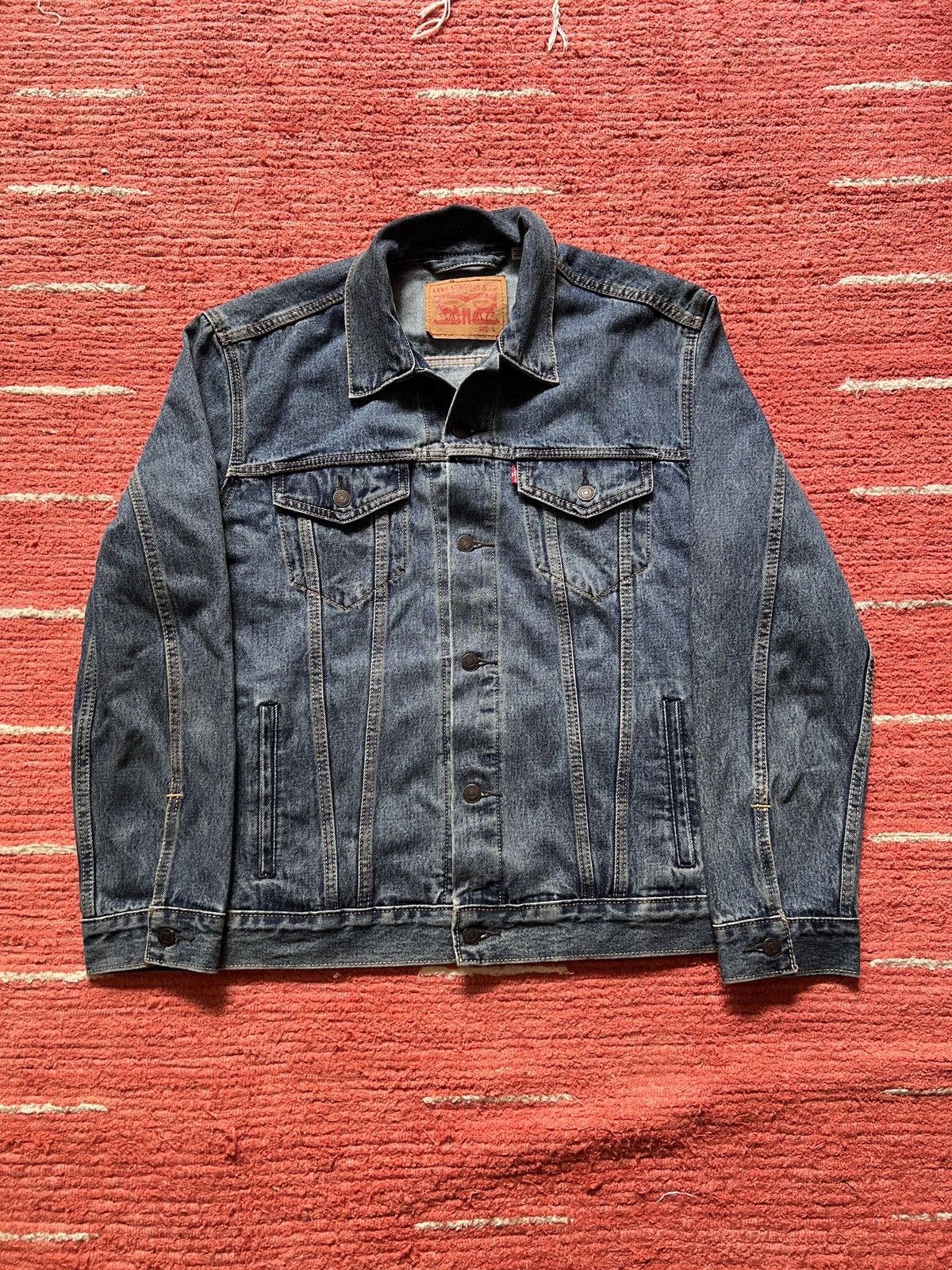 Levi's Vintage Clothing Levi’s Men’s Trucker Jeans Jacket Size US L / EU 52-54 / 3 - 1 Thumbnail