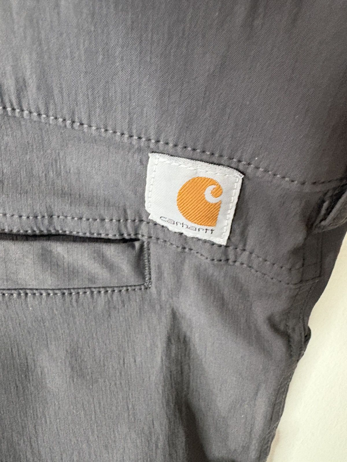 Carhartt NWT women’s straight fit cargo shorts size medium size 18 Size 40" / US 18 - 11 Thumbnail