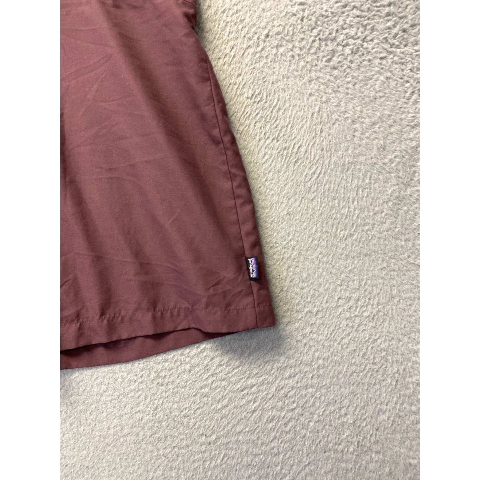 Patagonia PATAGONIA Shorts Women 6 Regular Brown 8" Inseam Polyester Zip Activewear Hiking, Walking 8.5 in Size 28" / US 6 / IT 42 - 2 Thumbnail