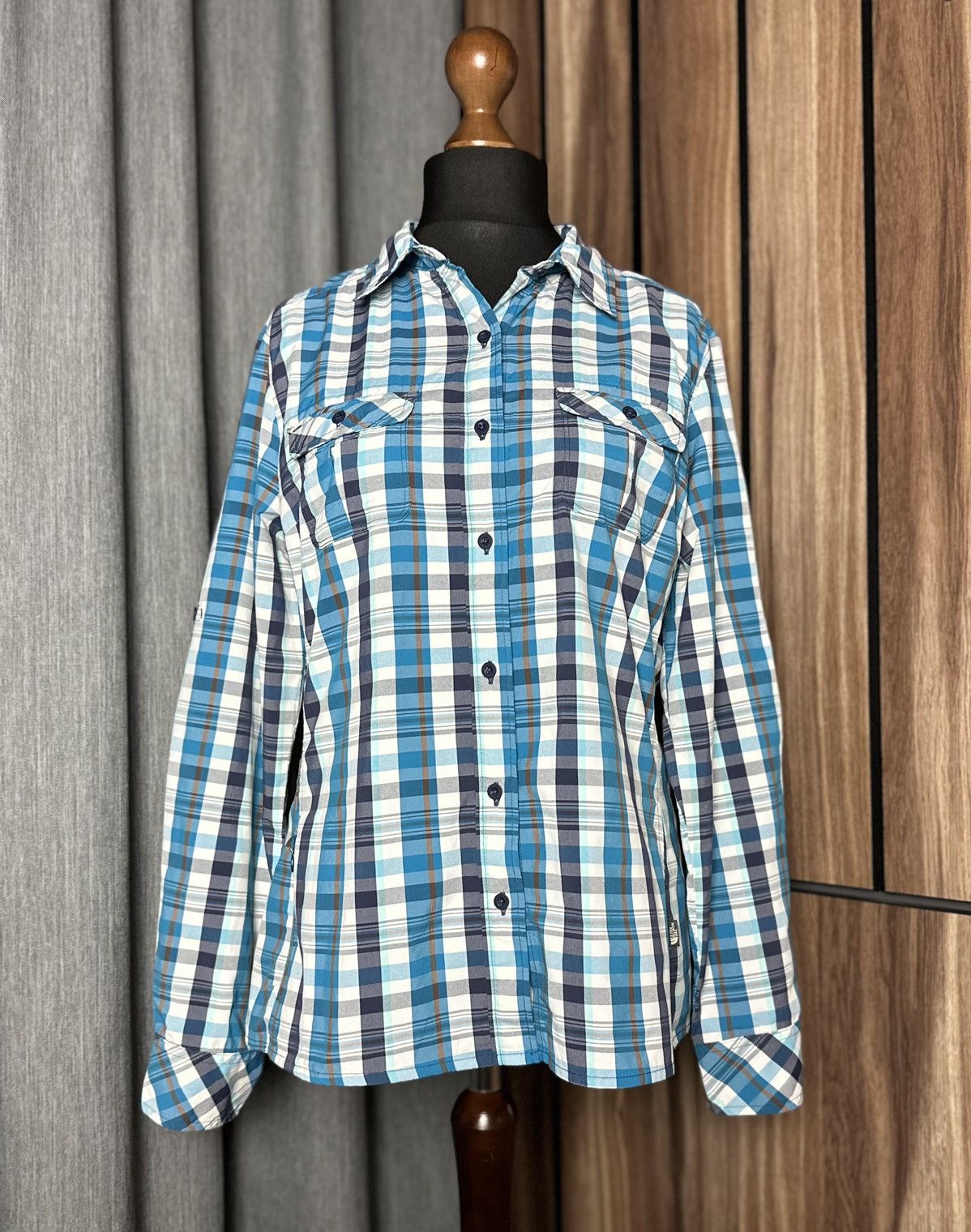 The North Face The North Face Outdoor Pockets Shirt Long Sleeve Women's L Size L / US 10 / IT 46 - 1 Thumbnail