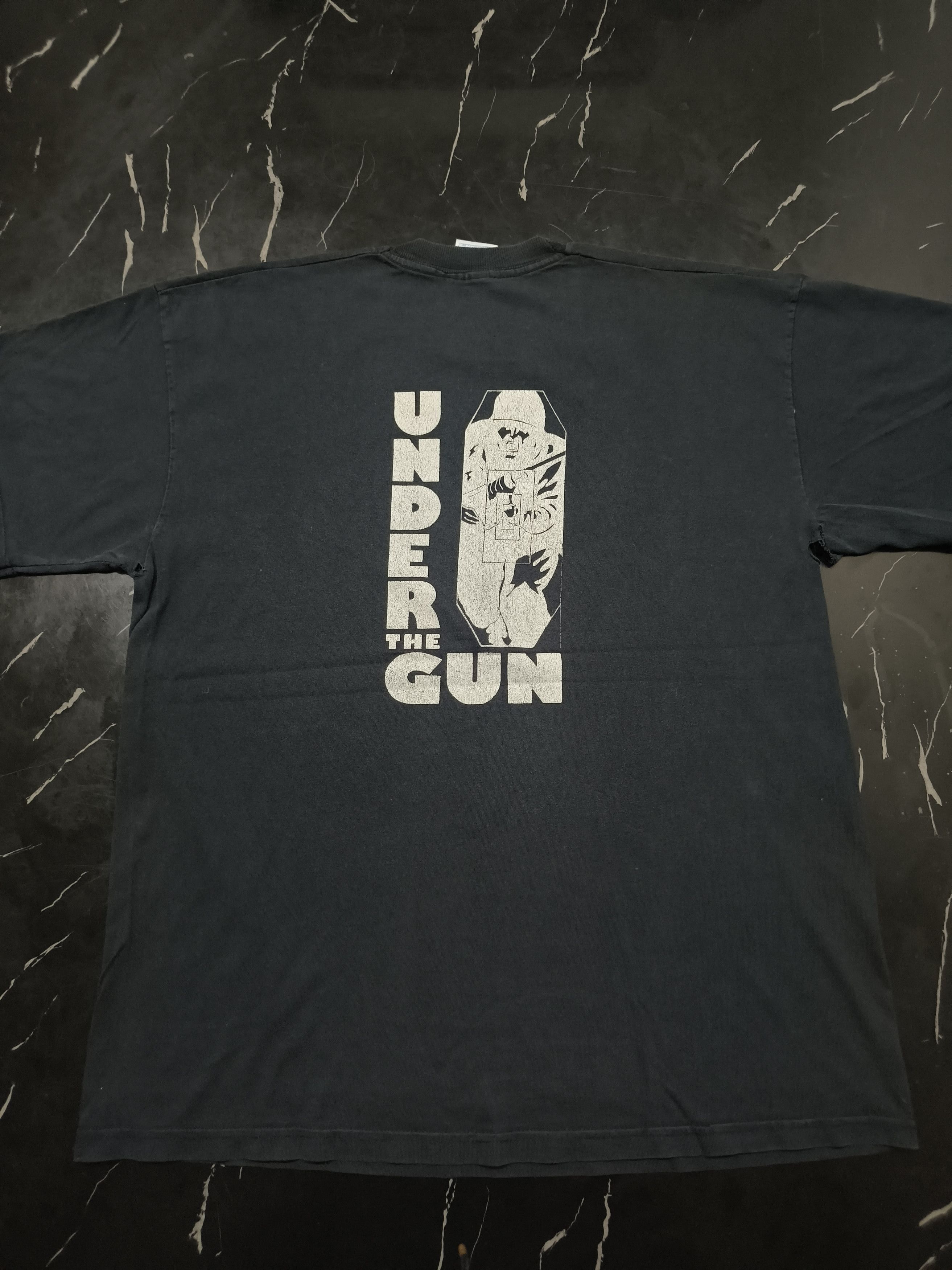 Band Tees Vintage 90s Under the gun shirt Size US XL / EU 56 / 4 - 3 Thumbnail